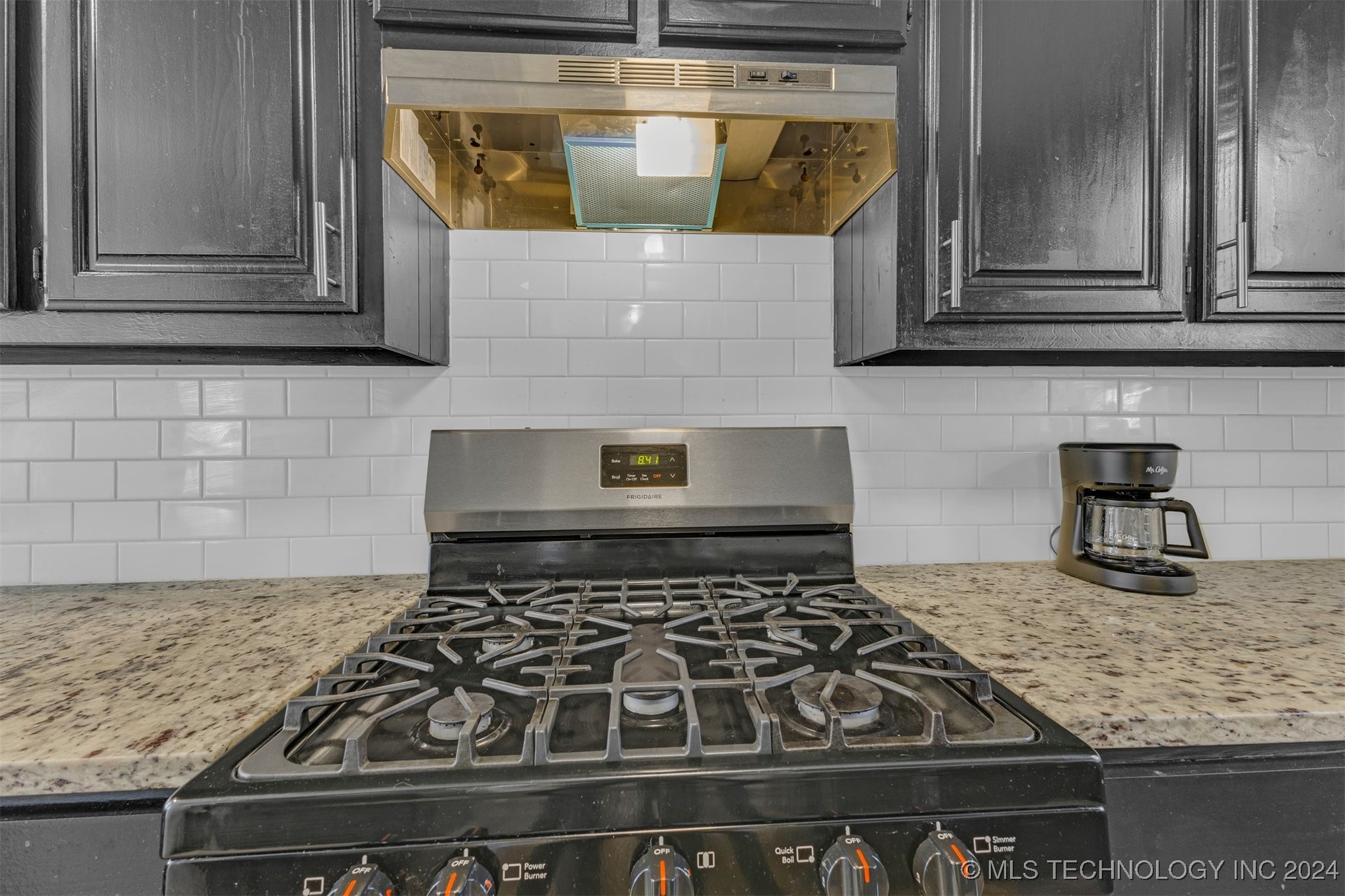 3011 W Berwick Street Property Photo 24