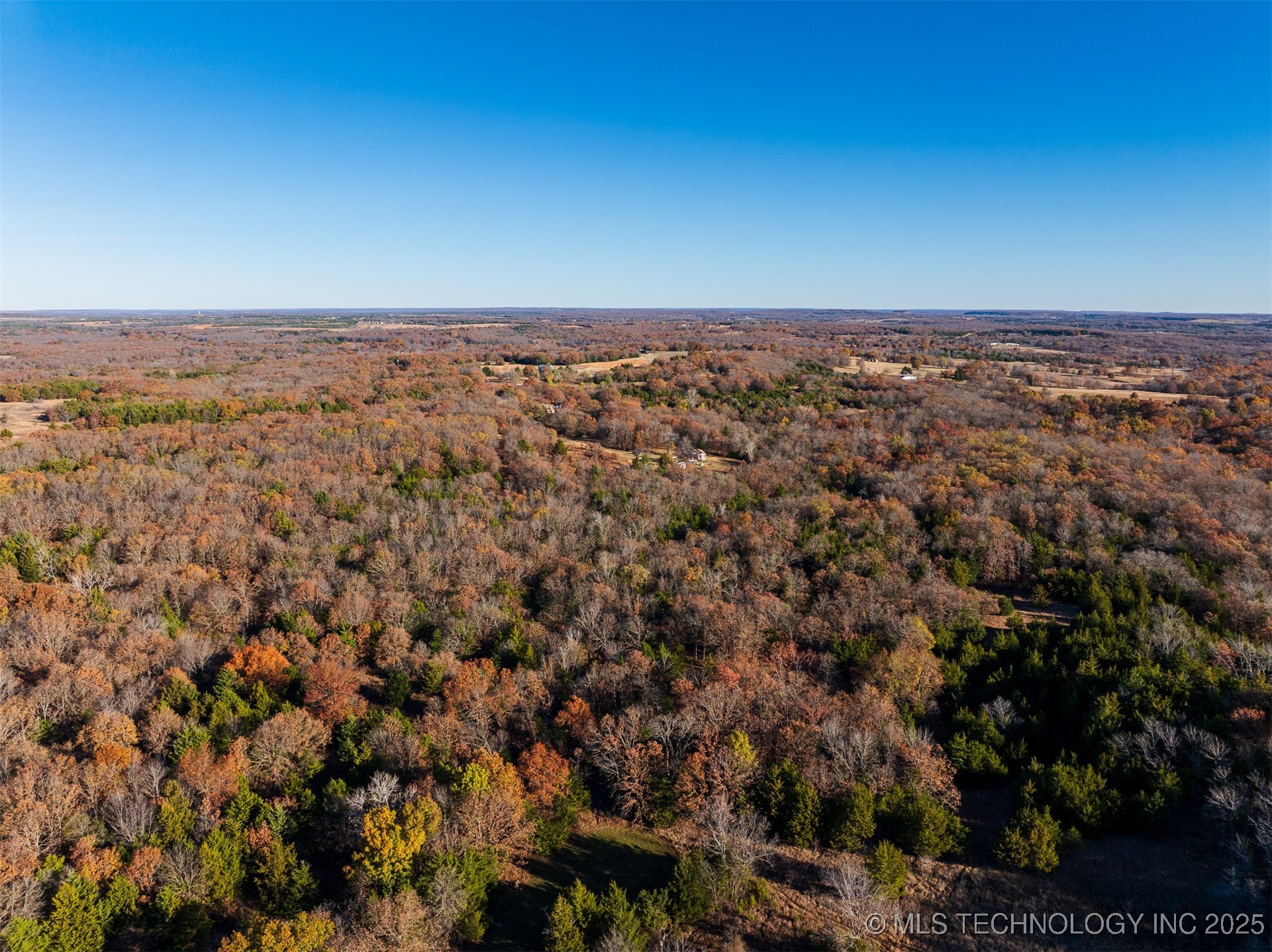 1 E 575 Road Property Photo 27