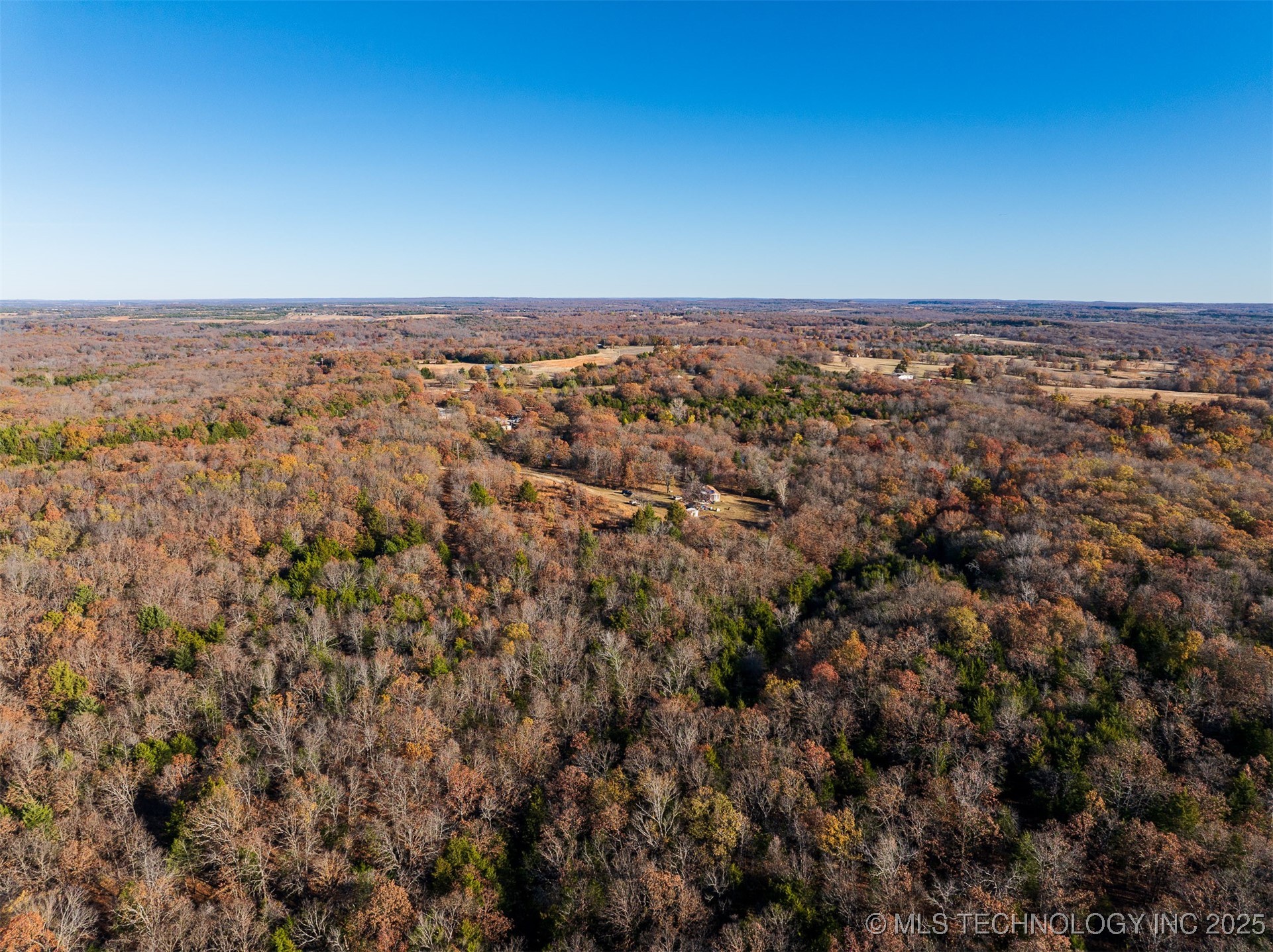 1 E 575 Road Property Photo 31