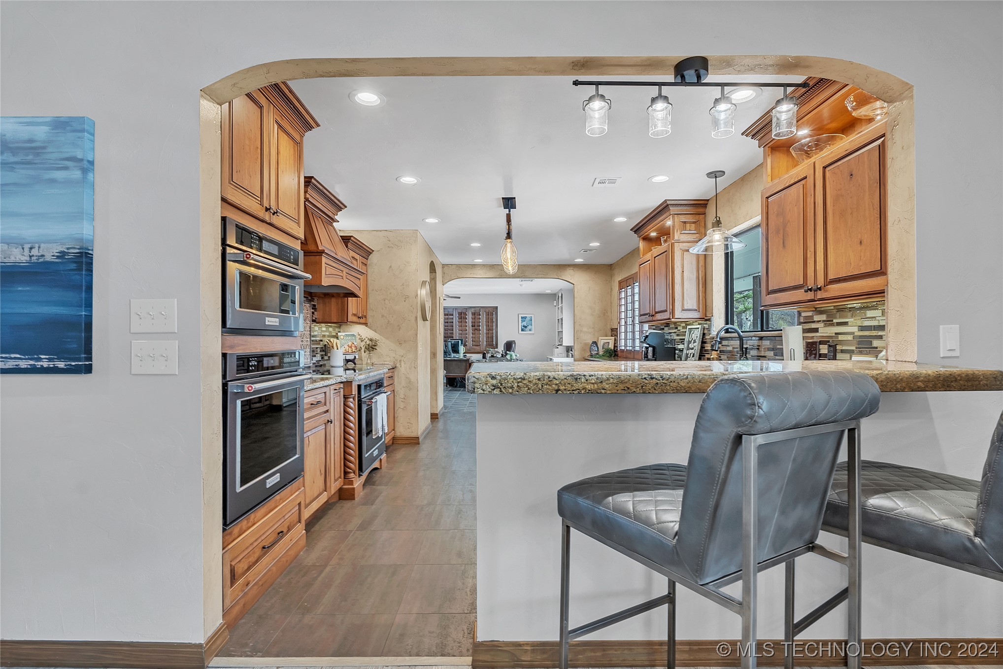 14802 E 64 Highway S Property Photo 17