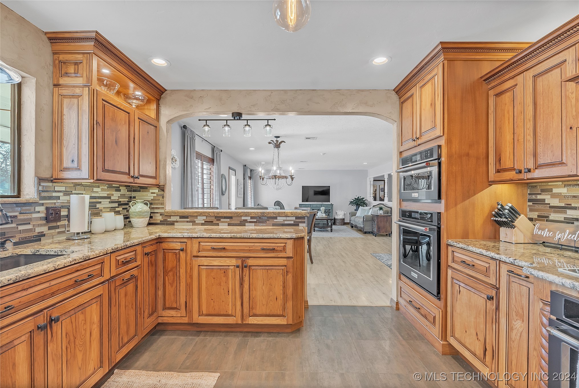 14802 E 64 Highway S Property Photo 18