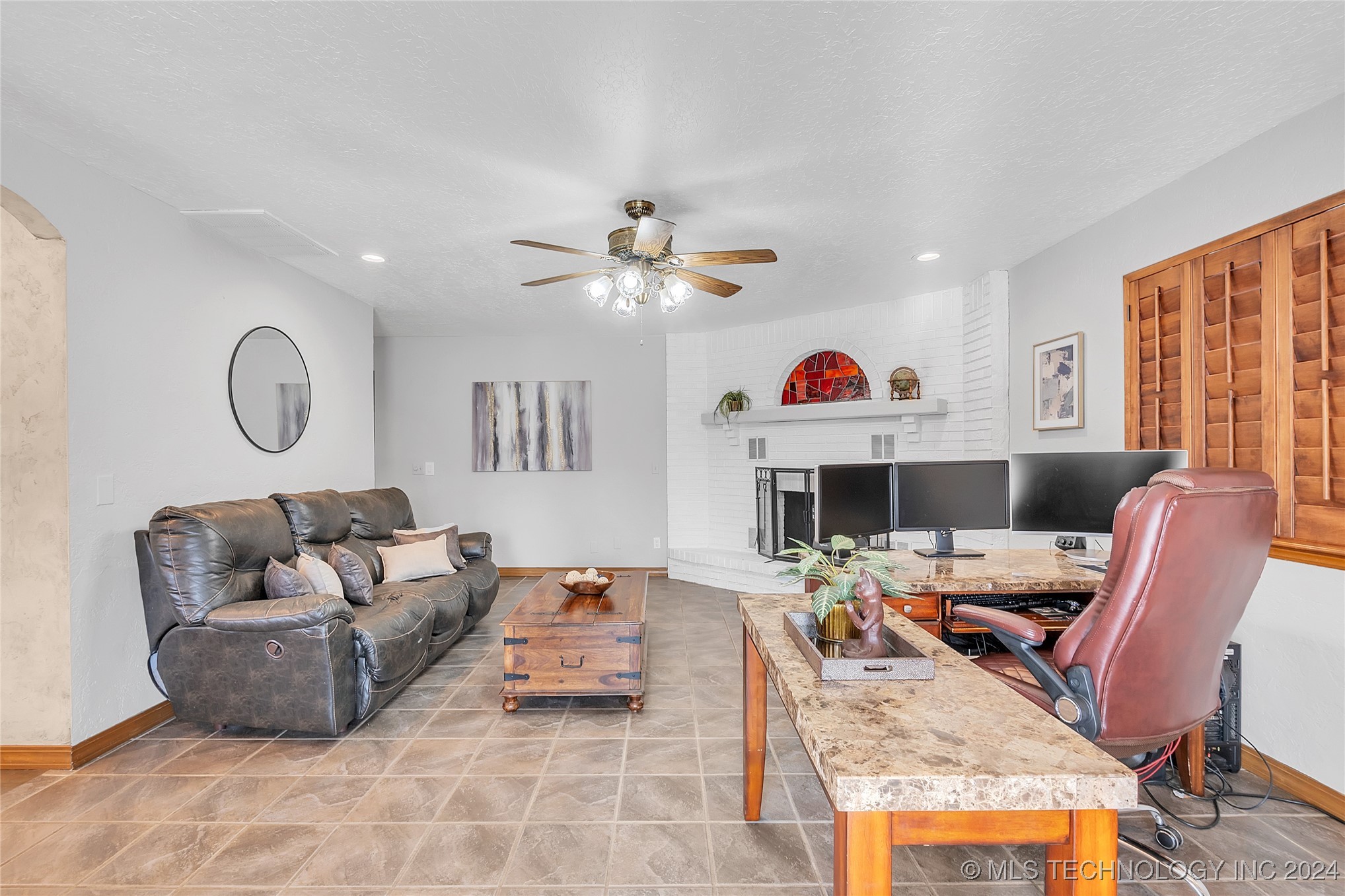 14802 E 64 Highway S Property Photo 29