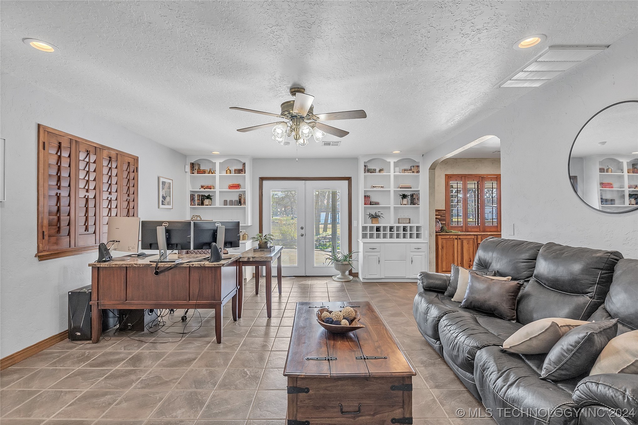 14802 E 64 Highway S Property Photo 30