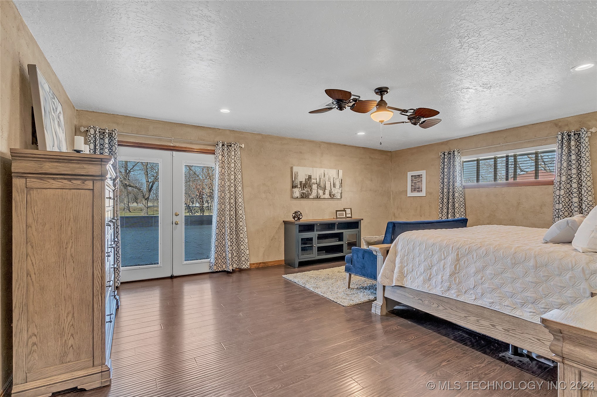 14802 E 64 Highway S Property Photo 31
