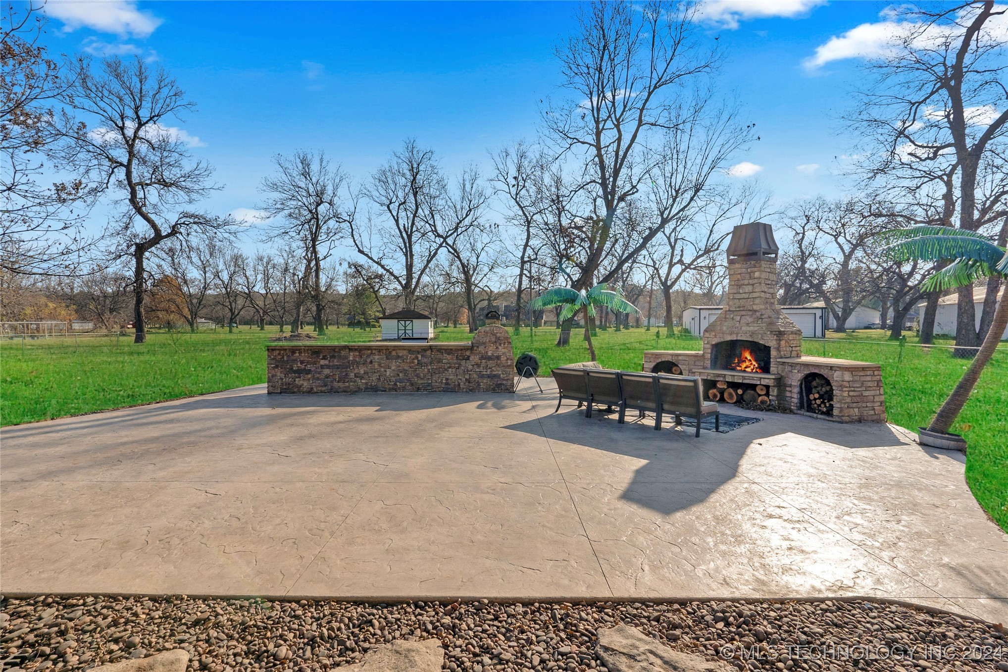14802 E 64 Highway S Property Photo 45