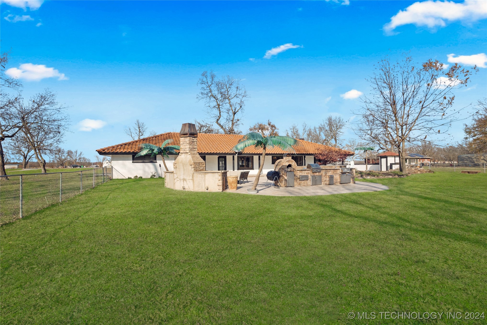 14802 E 64 Highway S Property Photo 60