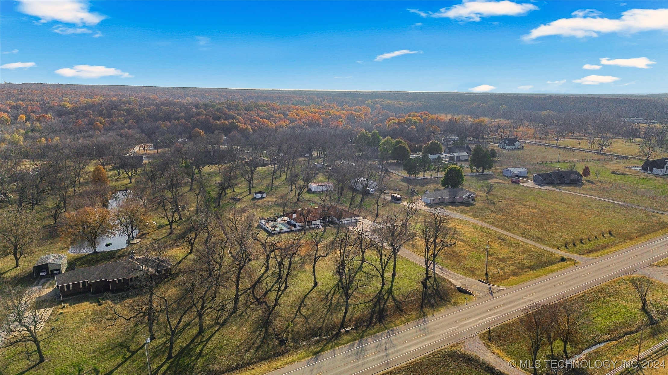 14802 E 64 Highway S Property Photo 62
