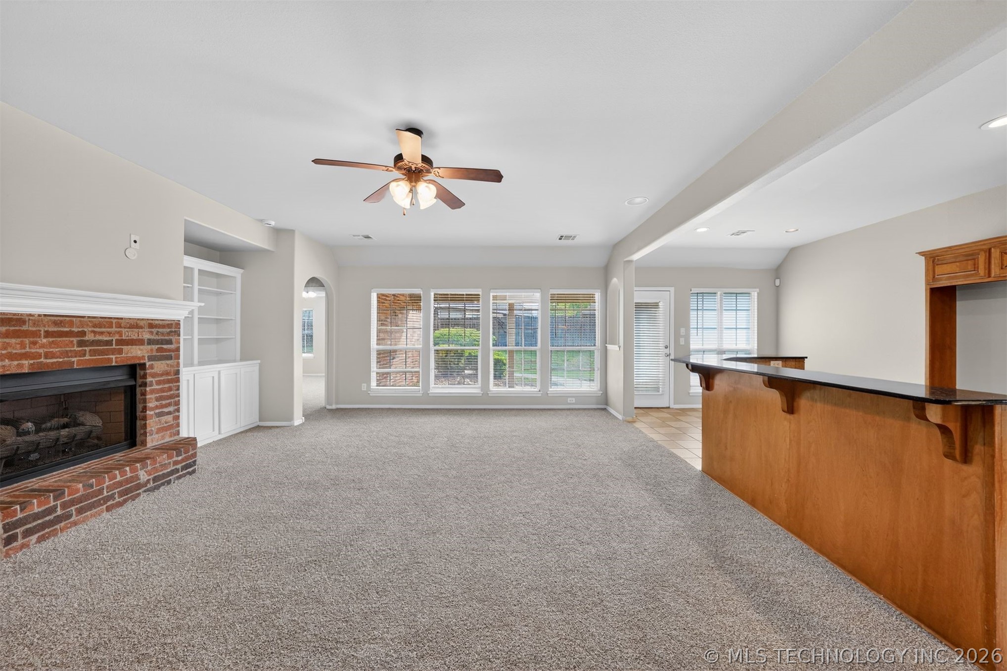11717 S Vine Place W Property Photo 7