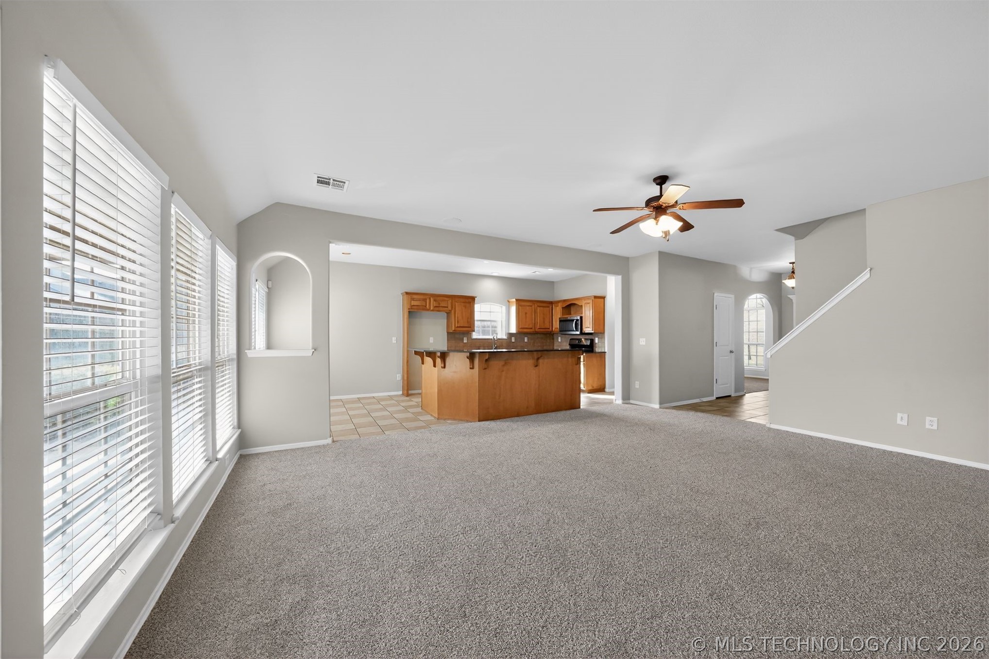 11717 S Vine Place W Property Photo 8