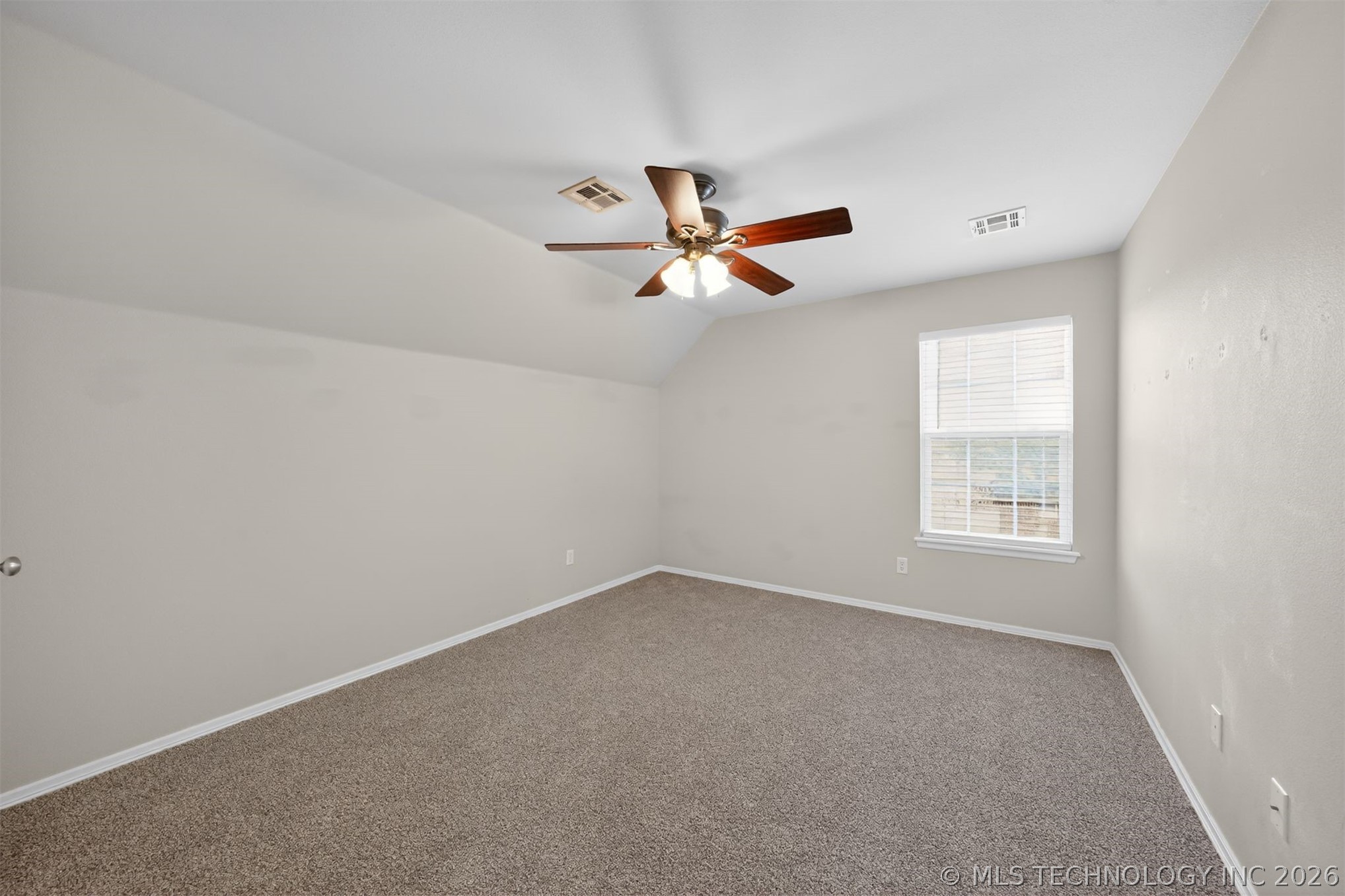 11717 S Vine Place W Property Photo 28