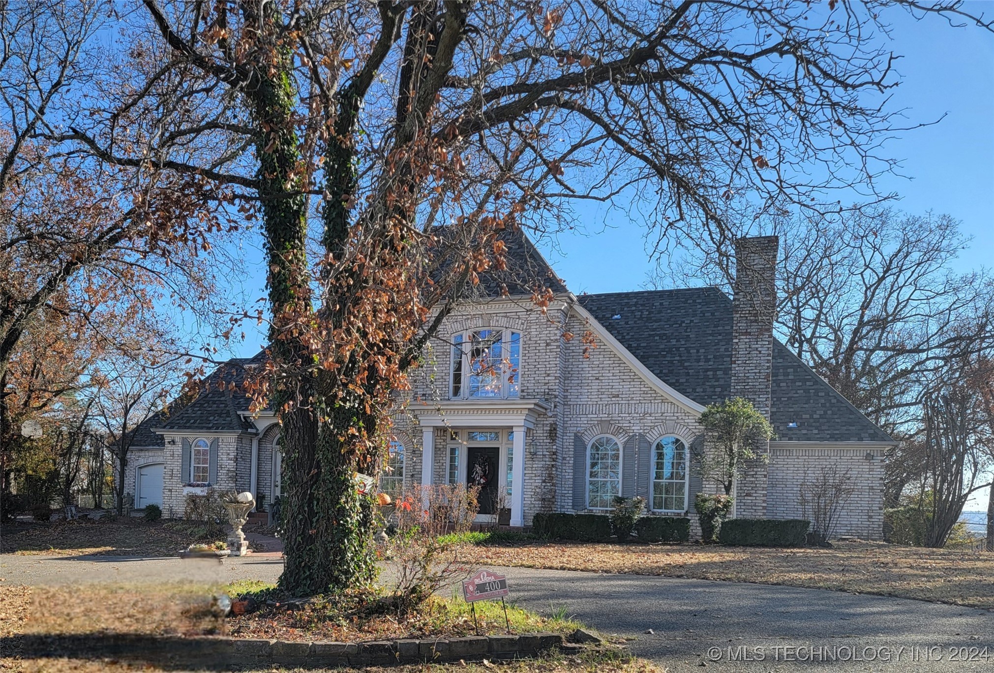 400 E Taylor Drive Property Photo