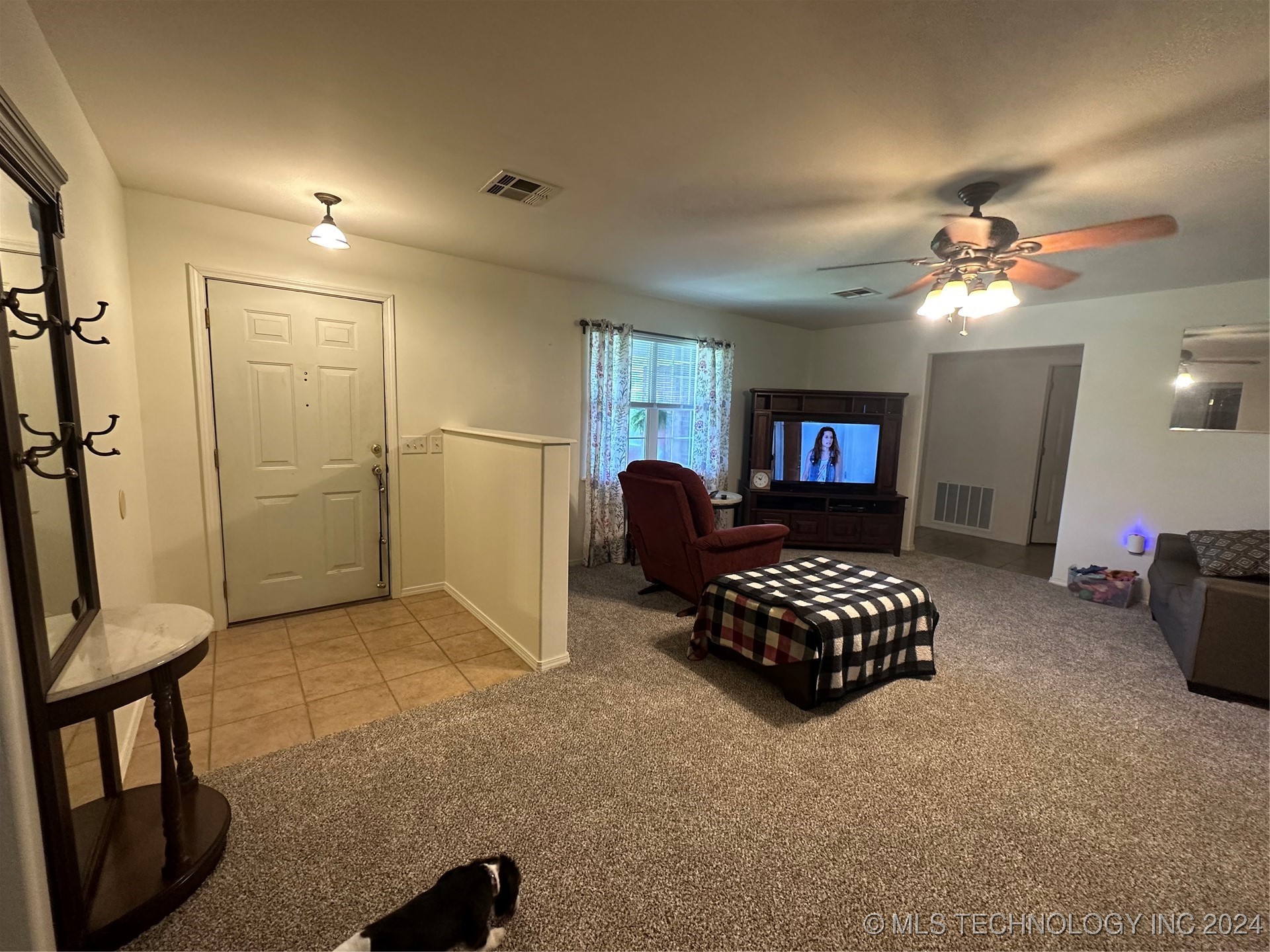 405362 E 1235 Property Photo 13