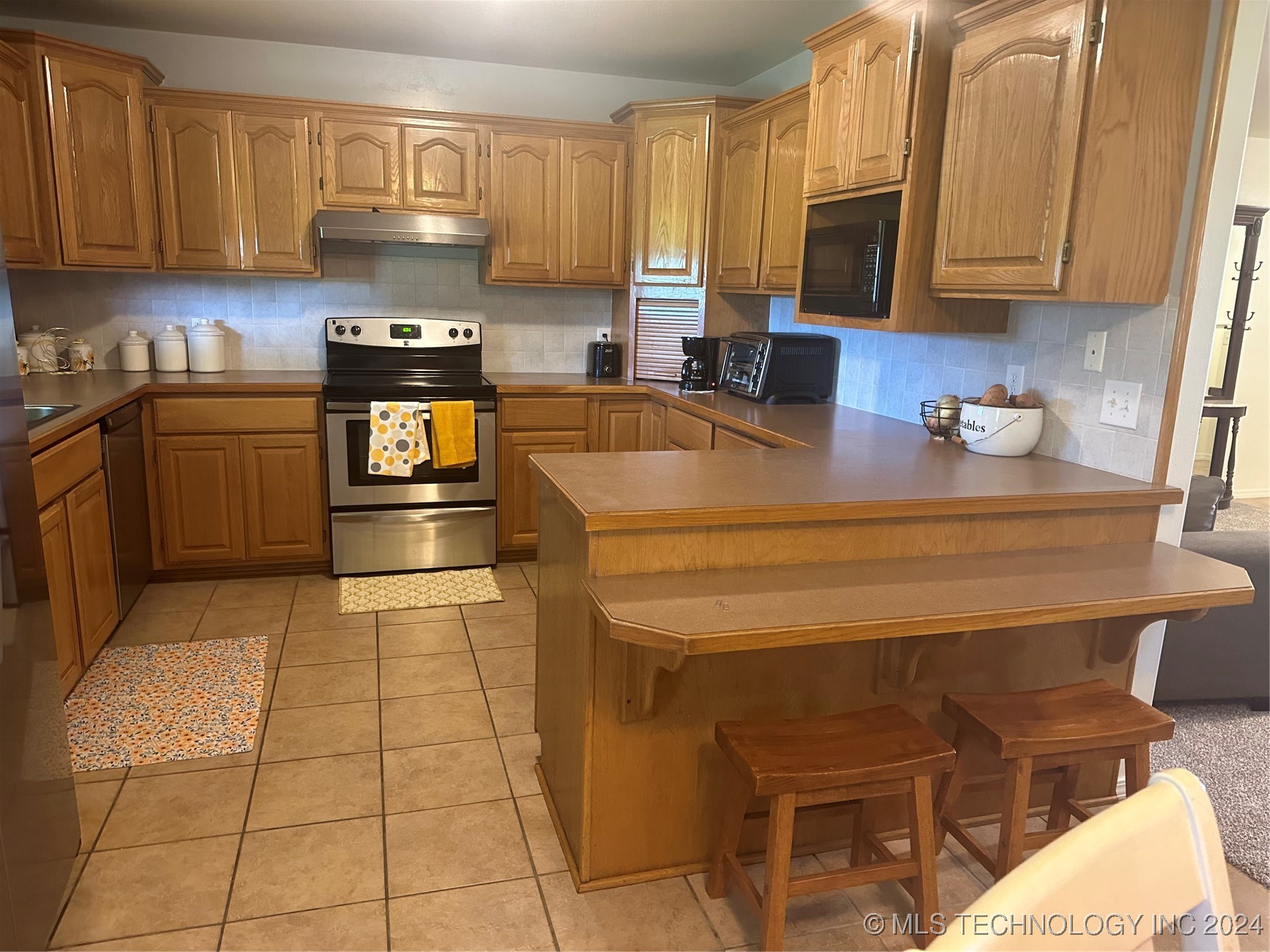 405362 E 1235 Property Photo 16