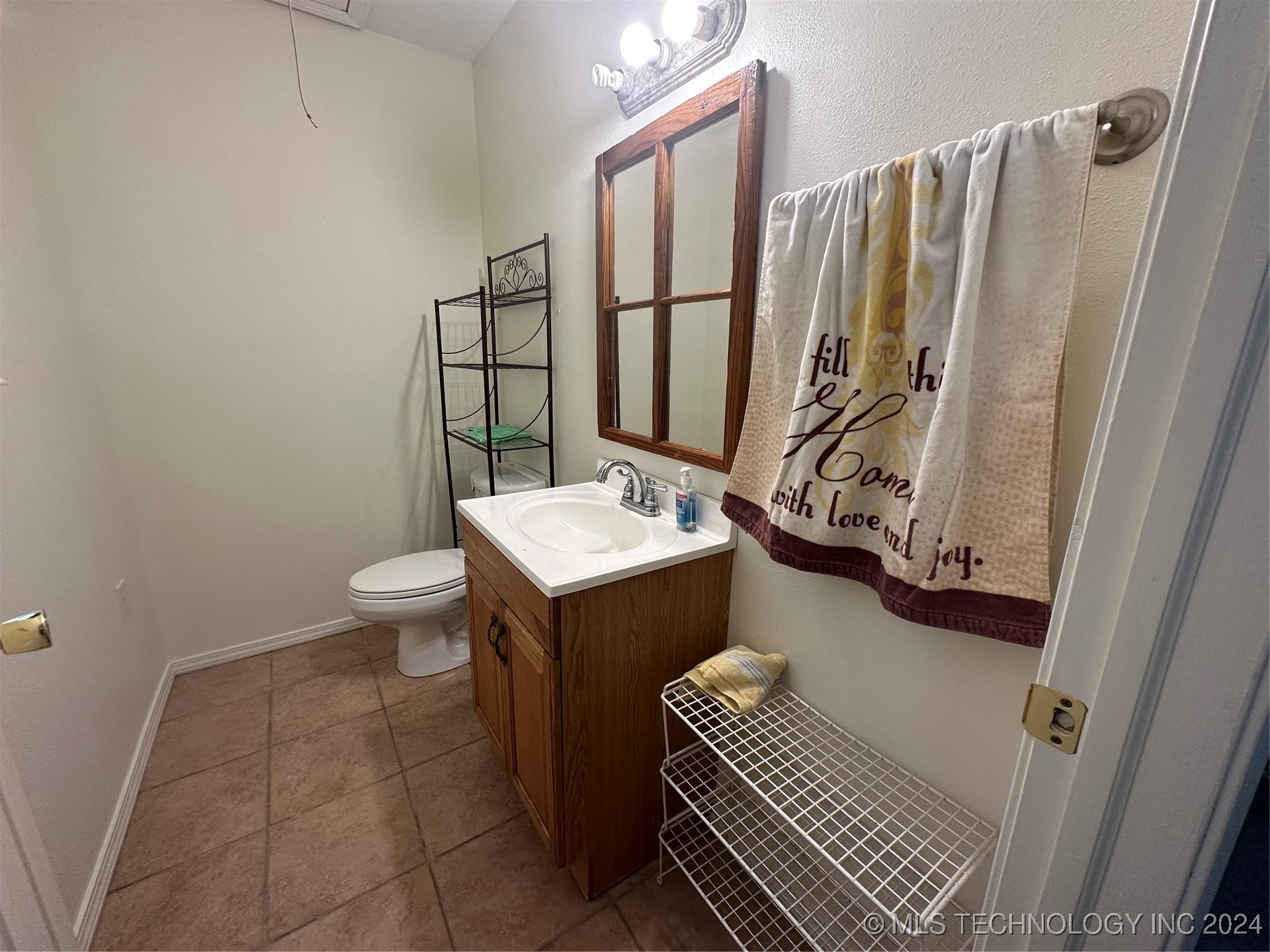 405362 E 1235 Property Photo 33