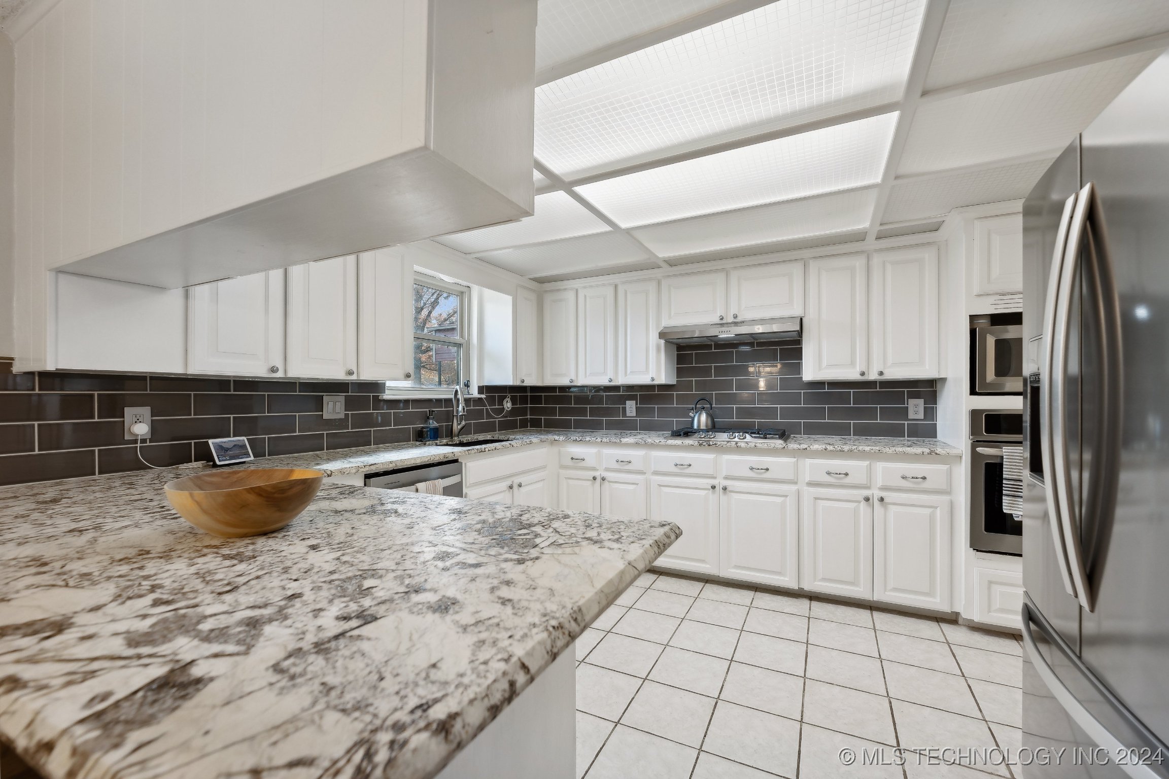 212 S Willey Street Property Photo 9
