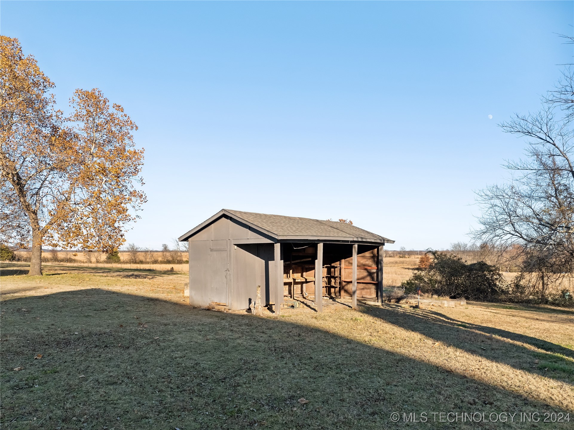 7133 S 425 Road Property Photo 39