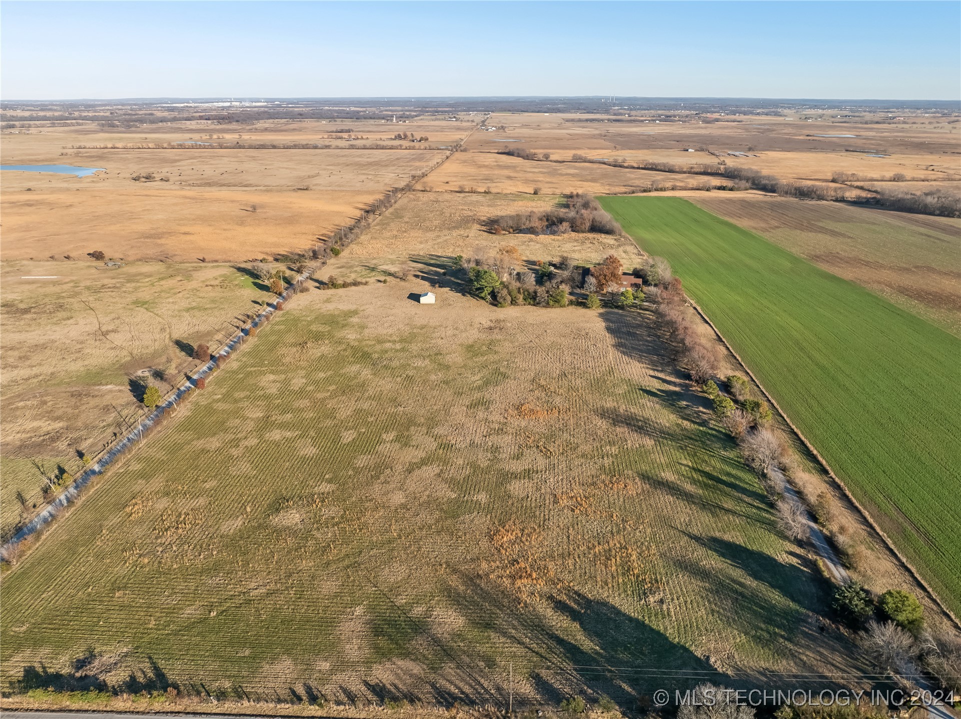 7133 S 425 Road Property Photo 41