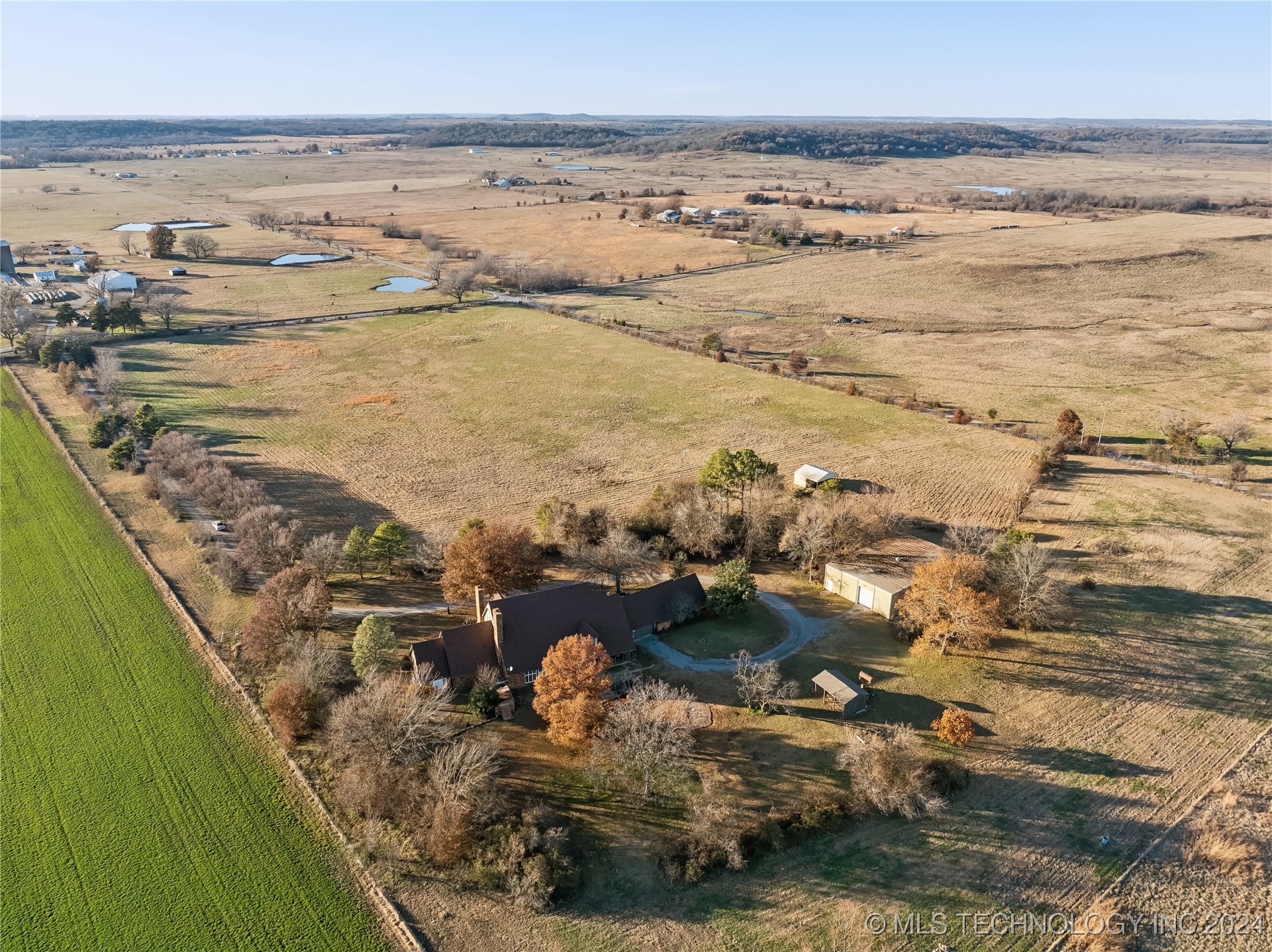 7133 S 425 Road Property Photo 46