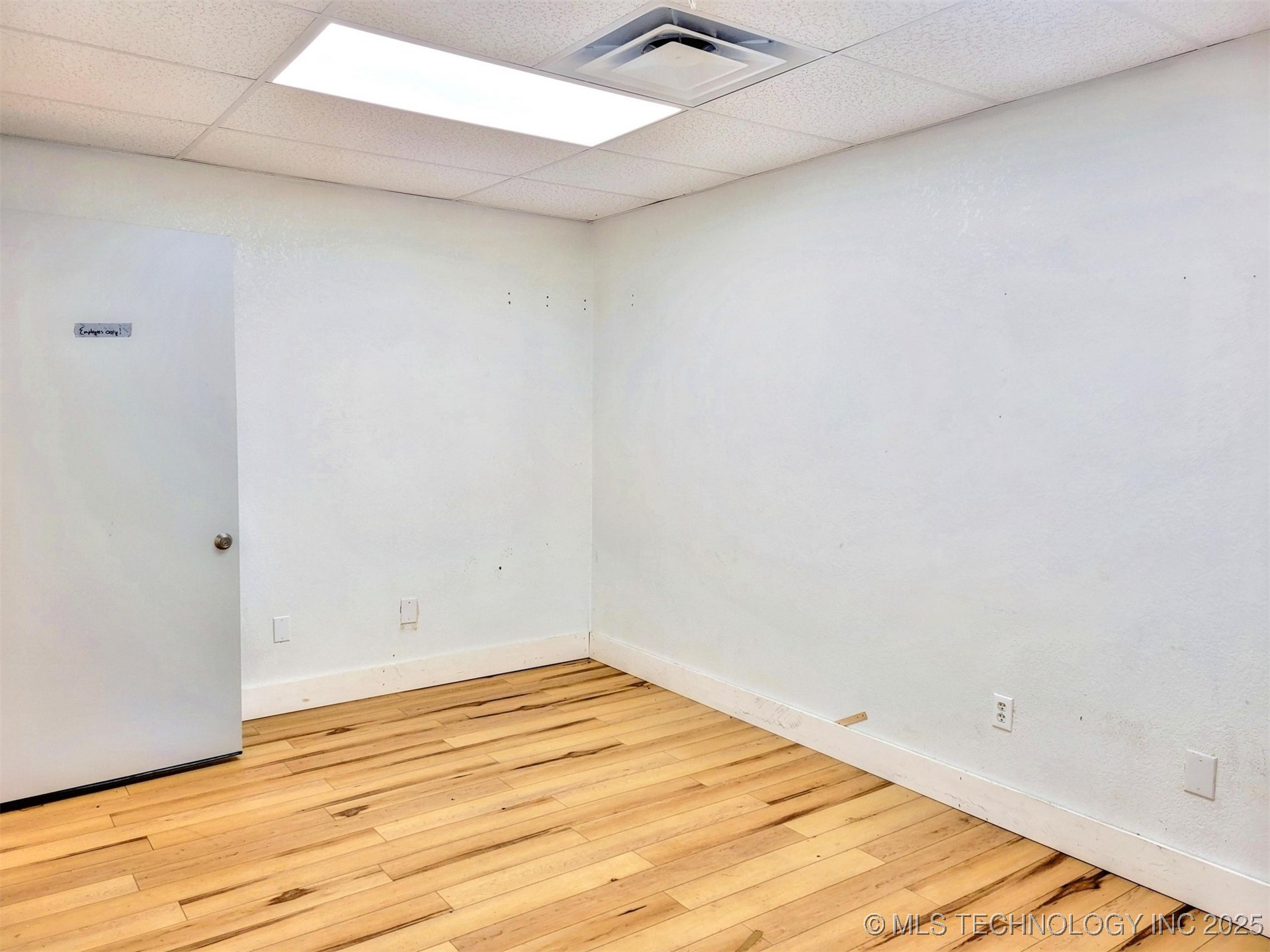 18843 E Murrel Road Property Photo 6
