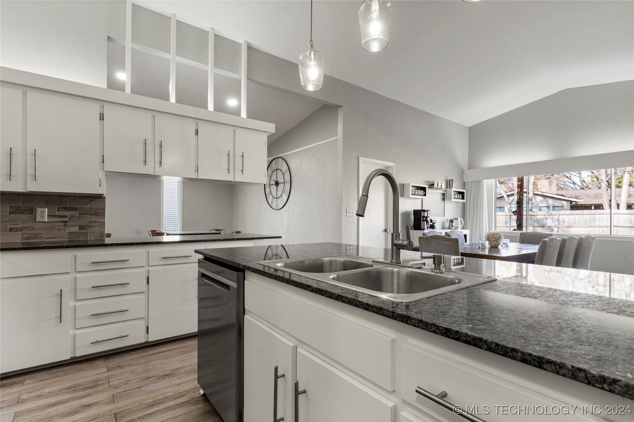 7077 E 53rd Street Property Photo 19