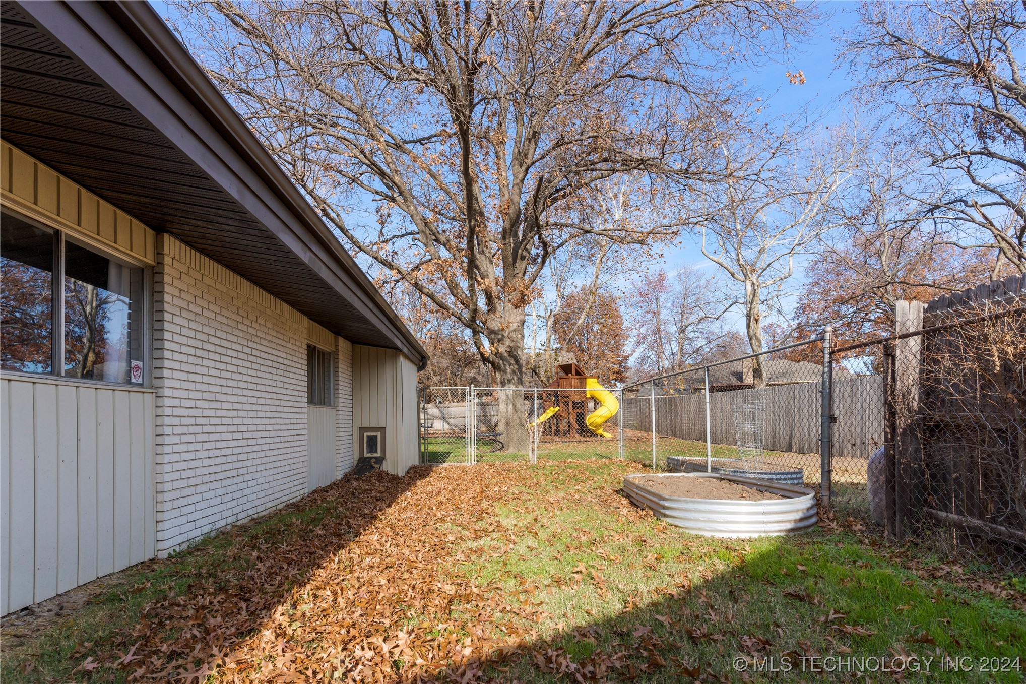 7077 E 53rd Street Property Photo 49