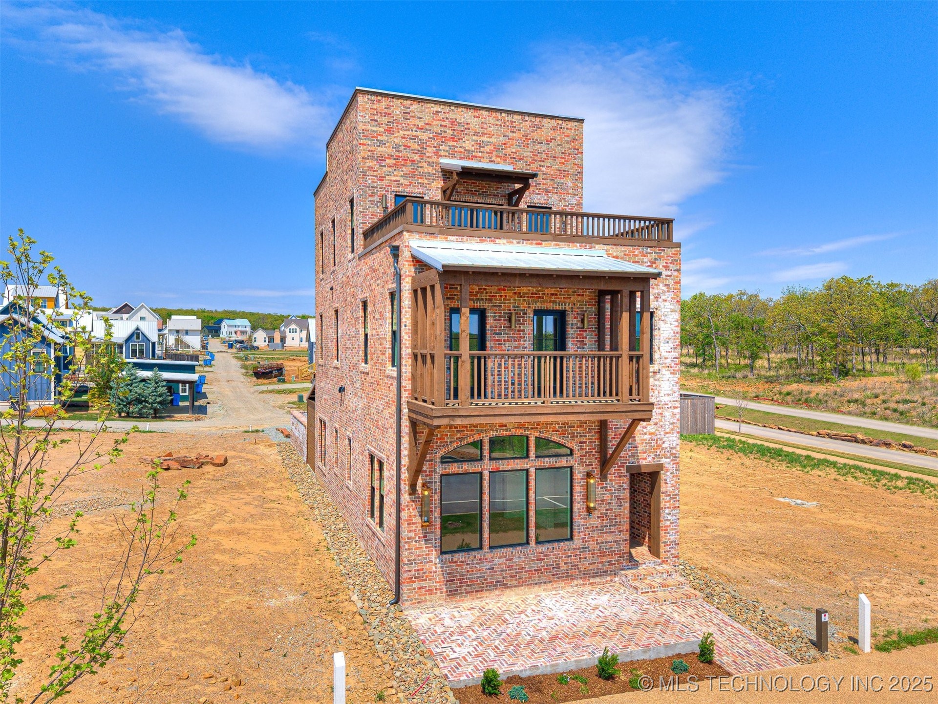 53 Water Street Property Photo 1