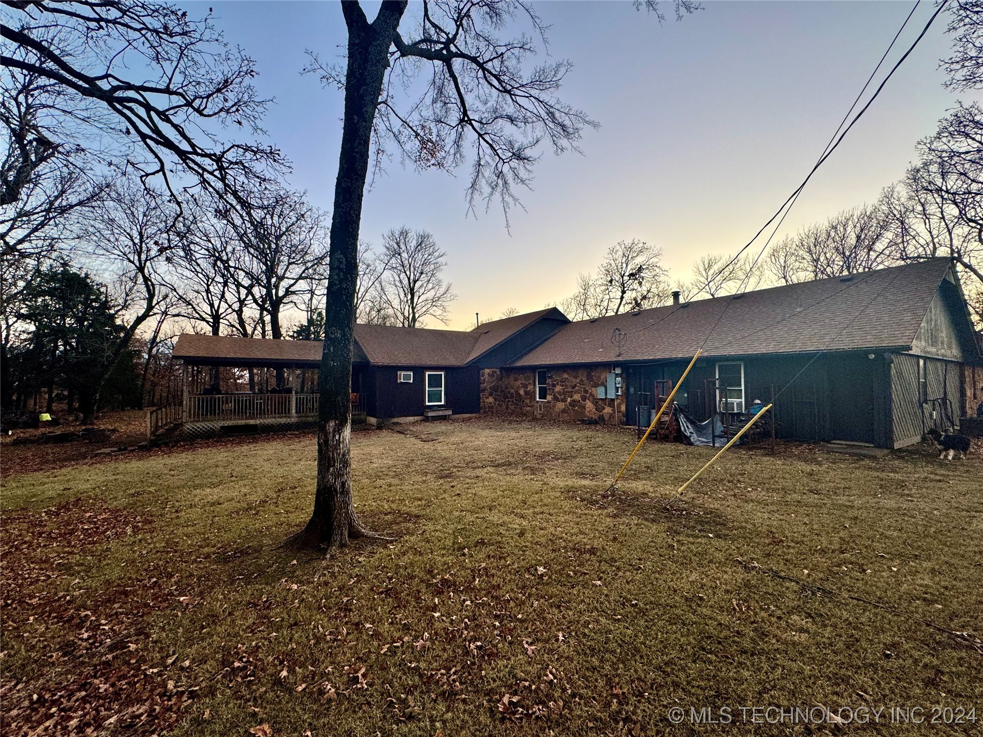 7750 River Ridge Road Property Photo 5