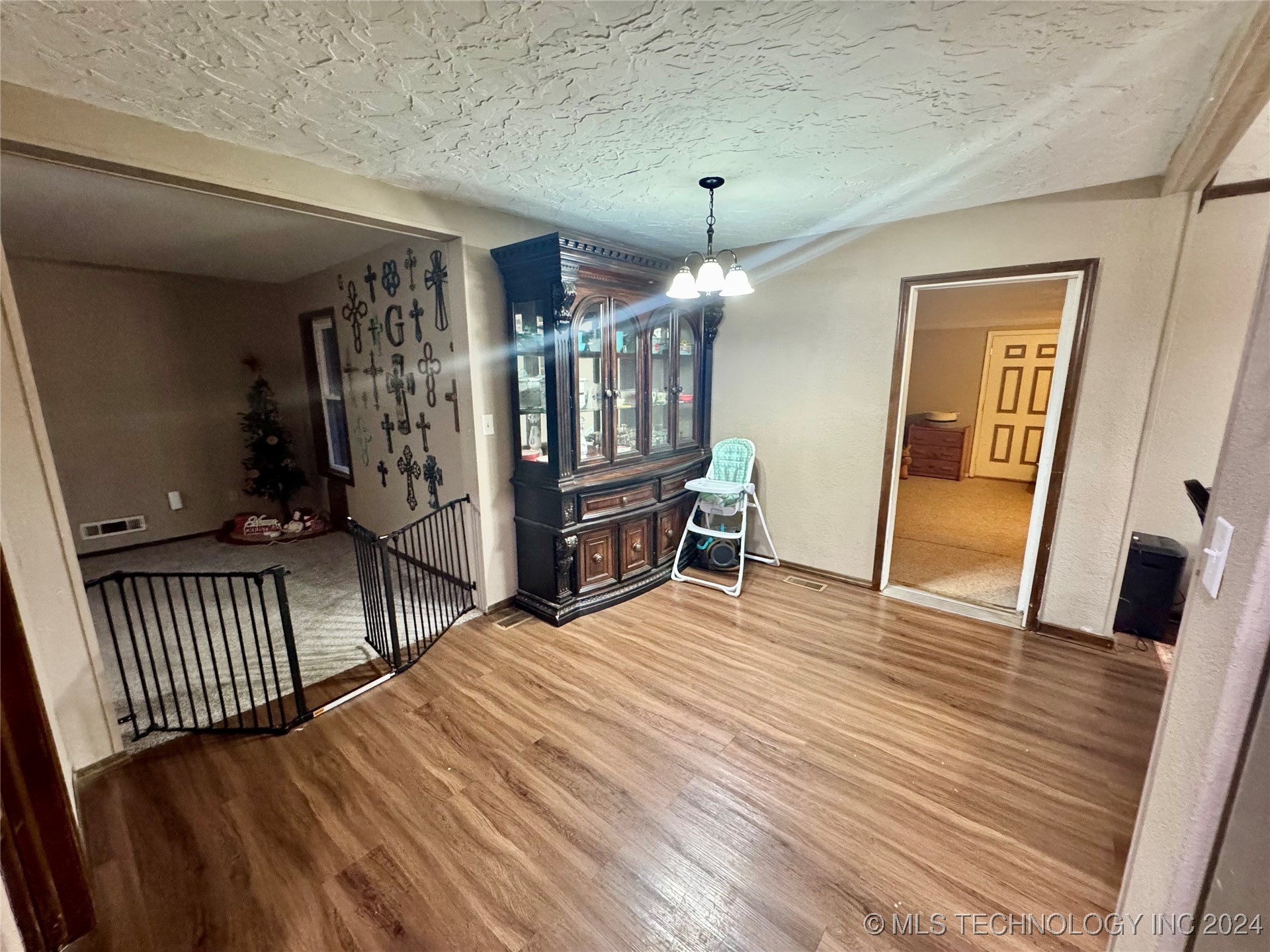 7750 River Ridge Road Property Photo 10