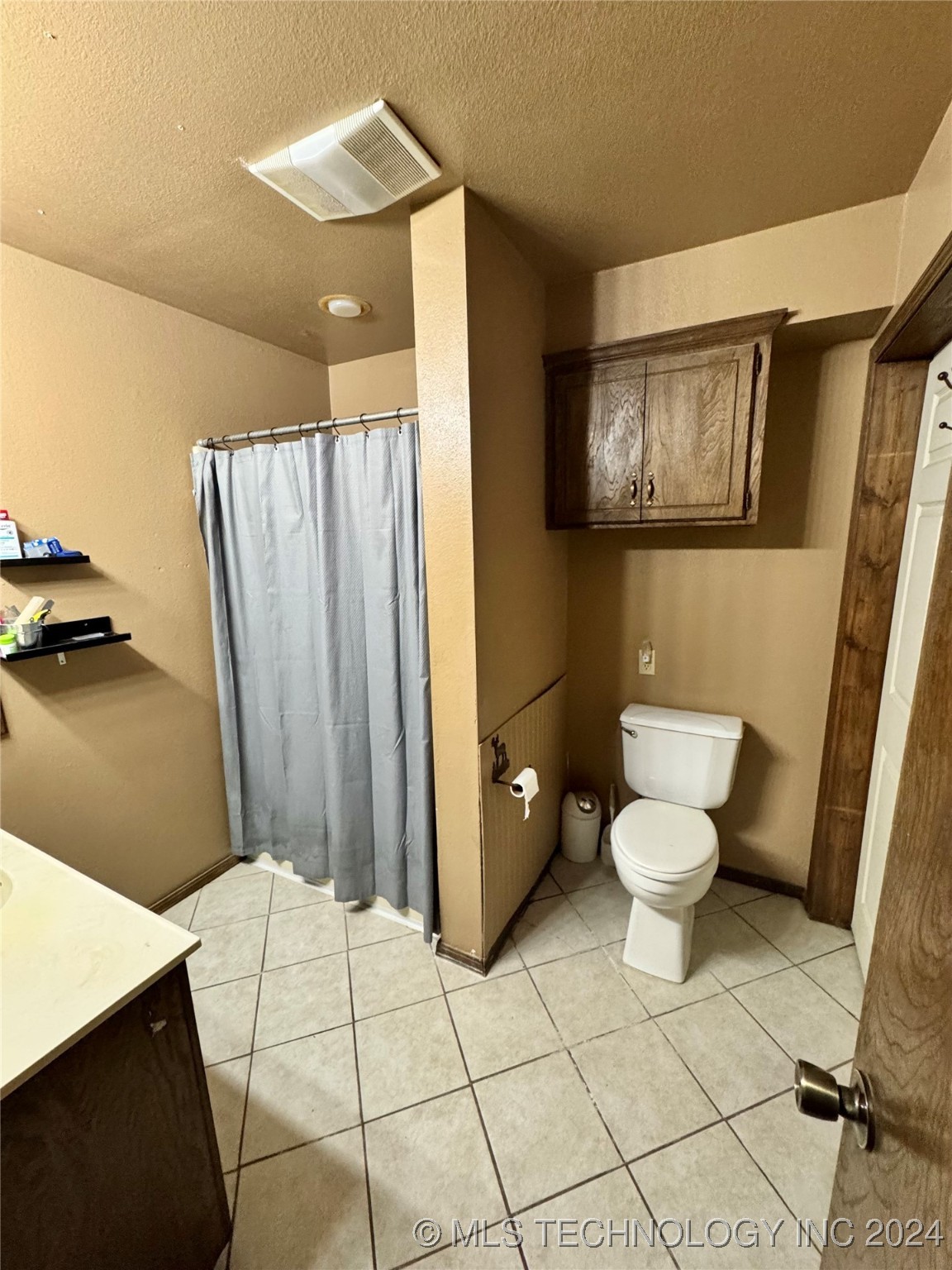 7750 River Ridge Road Property Photo 16