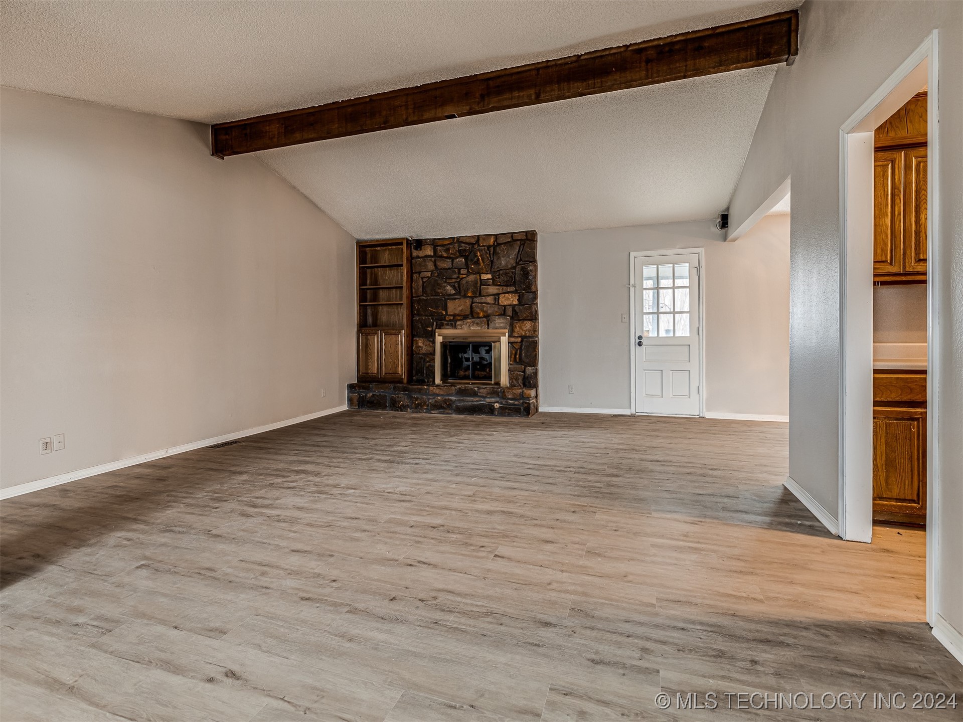 2505 W Washington Place Property Photo 10