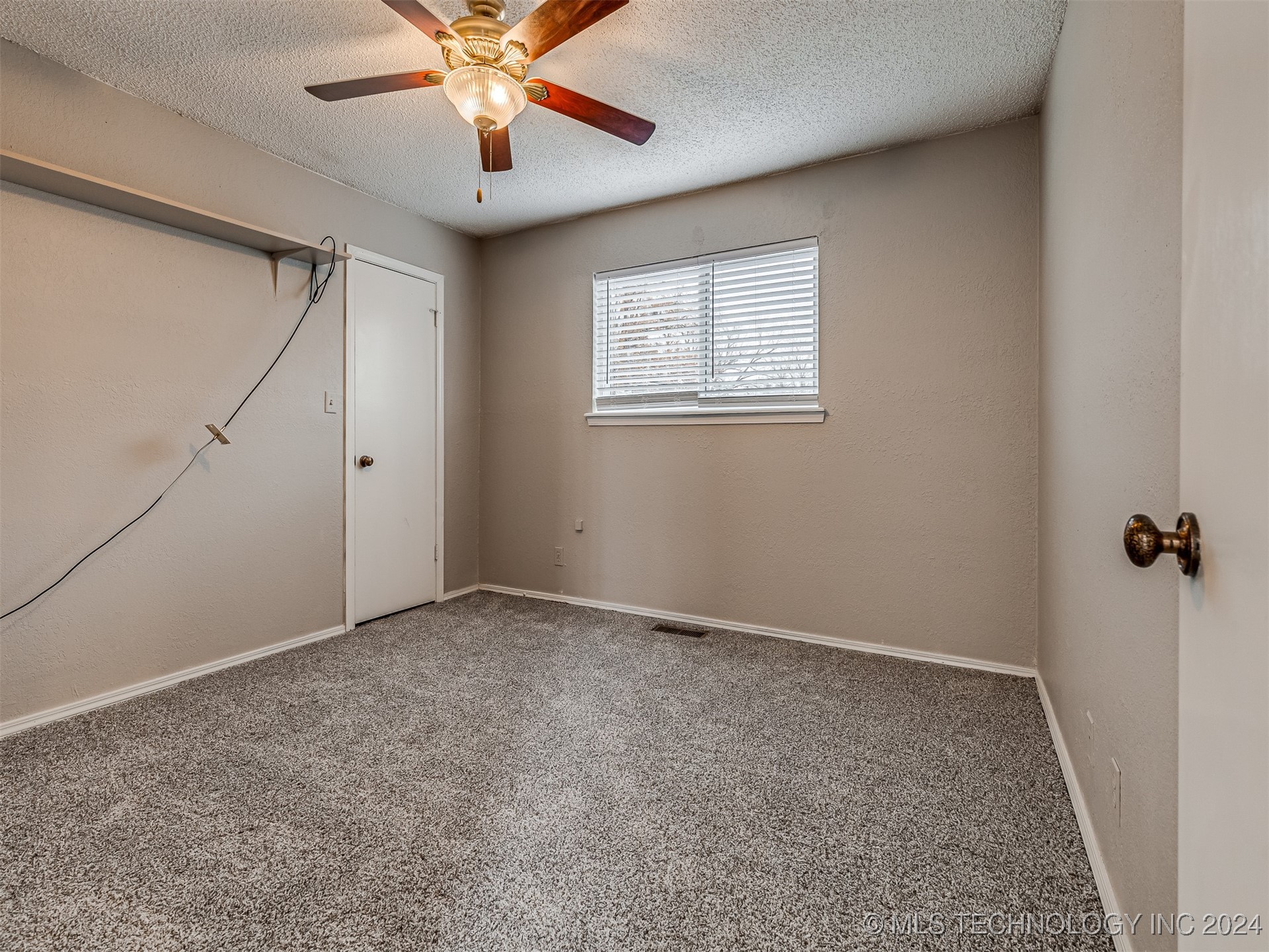 2505 W Washington Place Property Photo 32