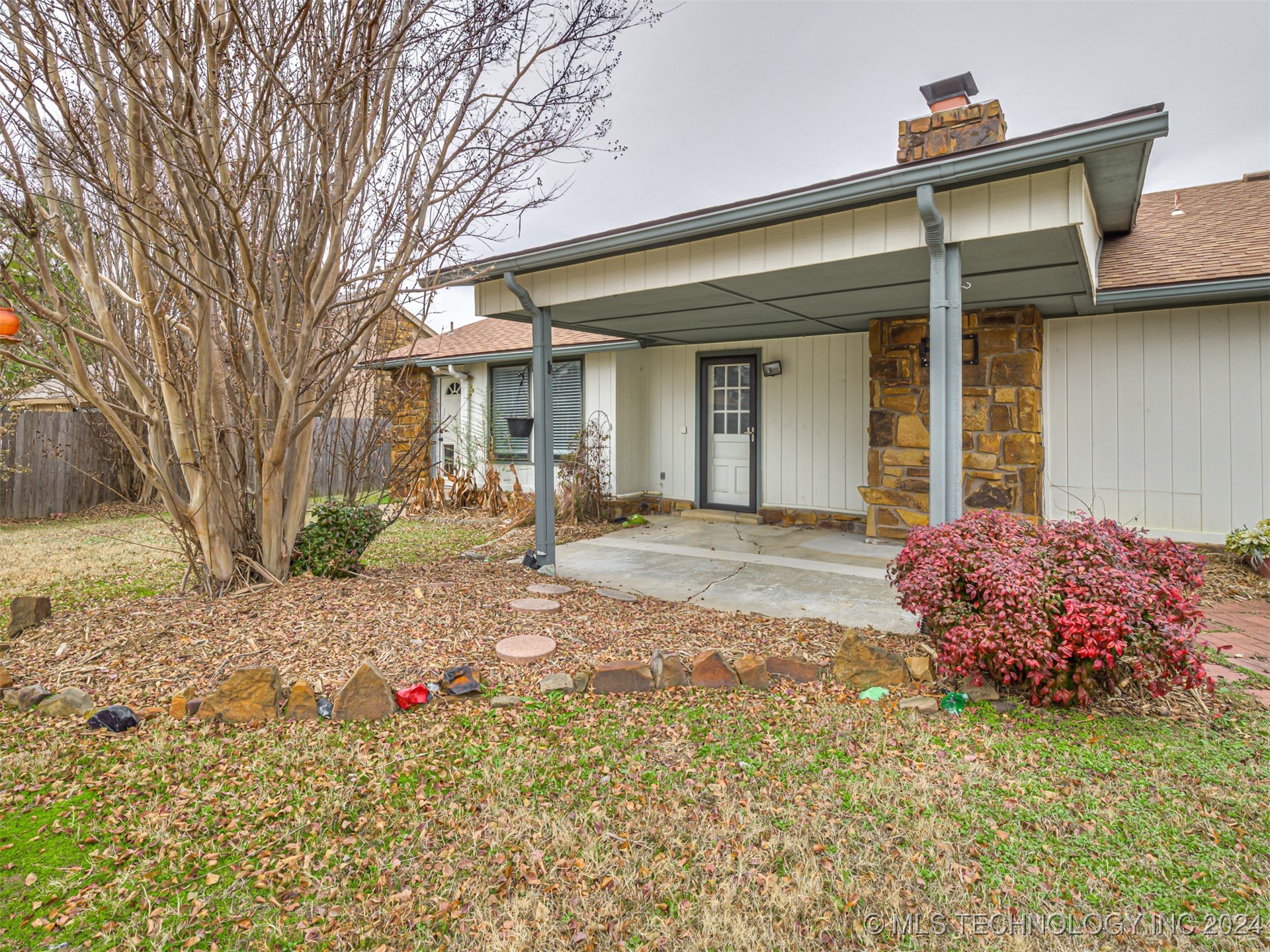 2505 W Washington Place Property Photo 37