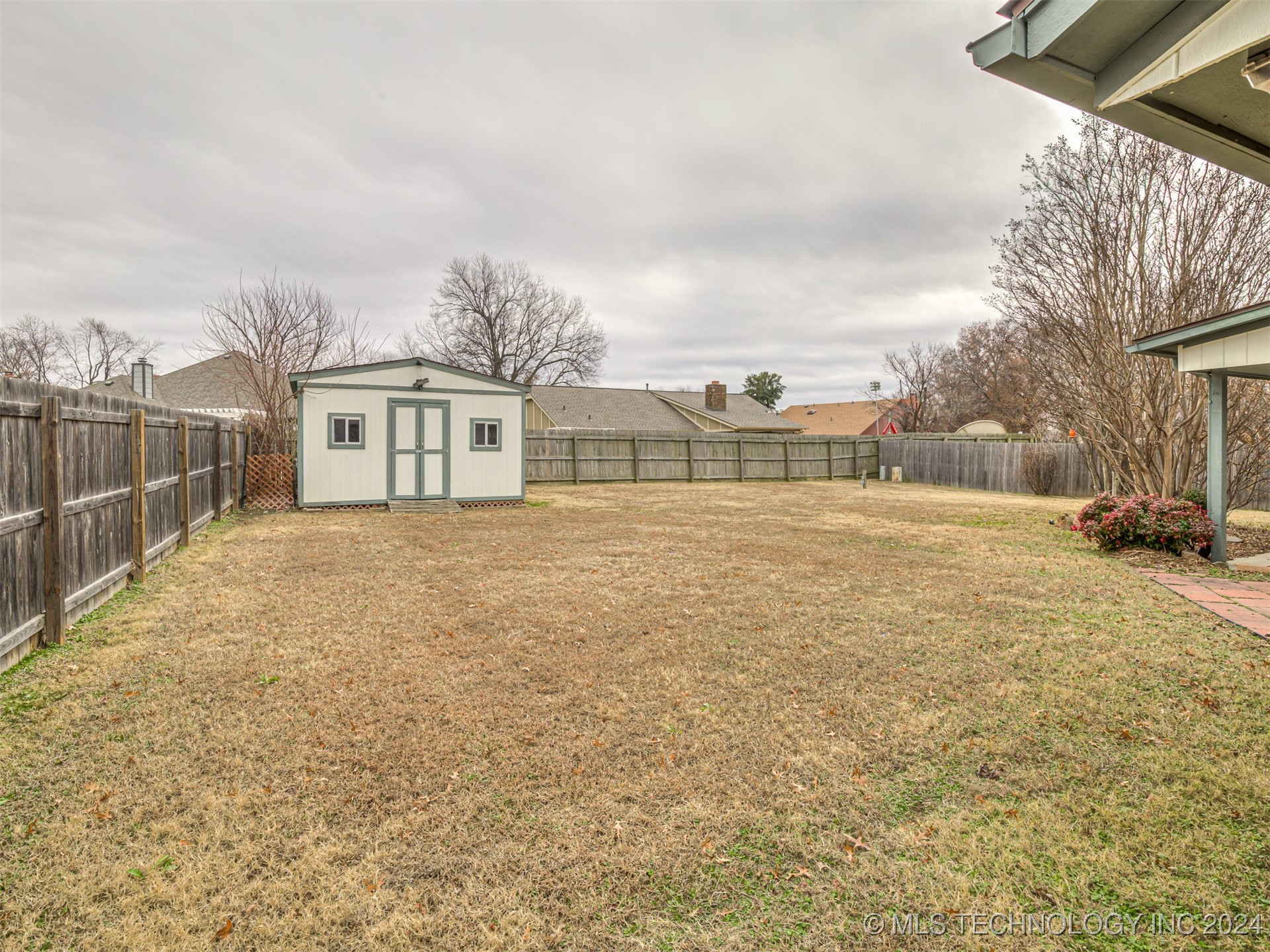 2505 W Washington Place Property Photo 41
