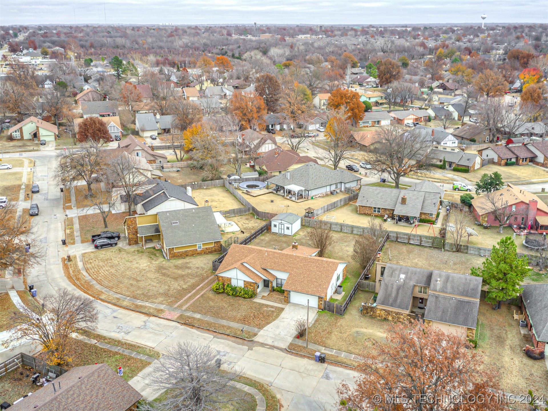 2505 W Washington Place Property Photo 44
