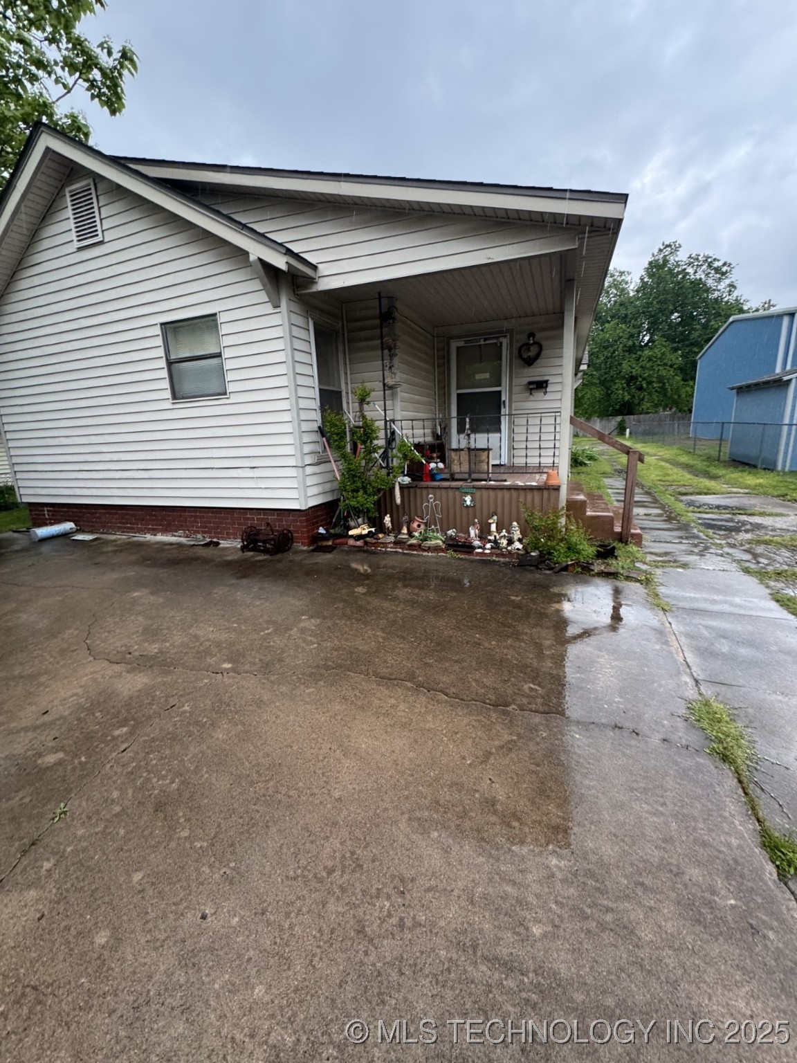 109 N Sherman Avenue Property Image