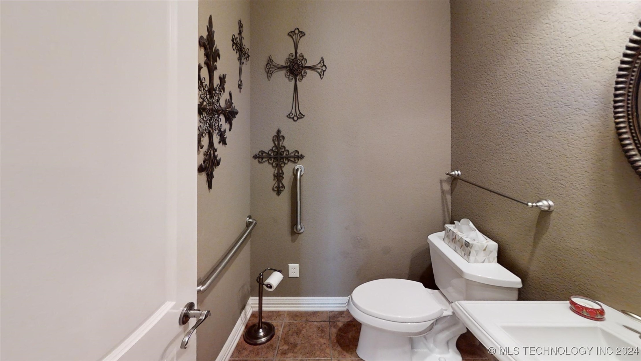 331 Wildflower Place Property Photo 28
