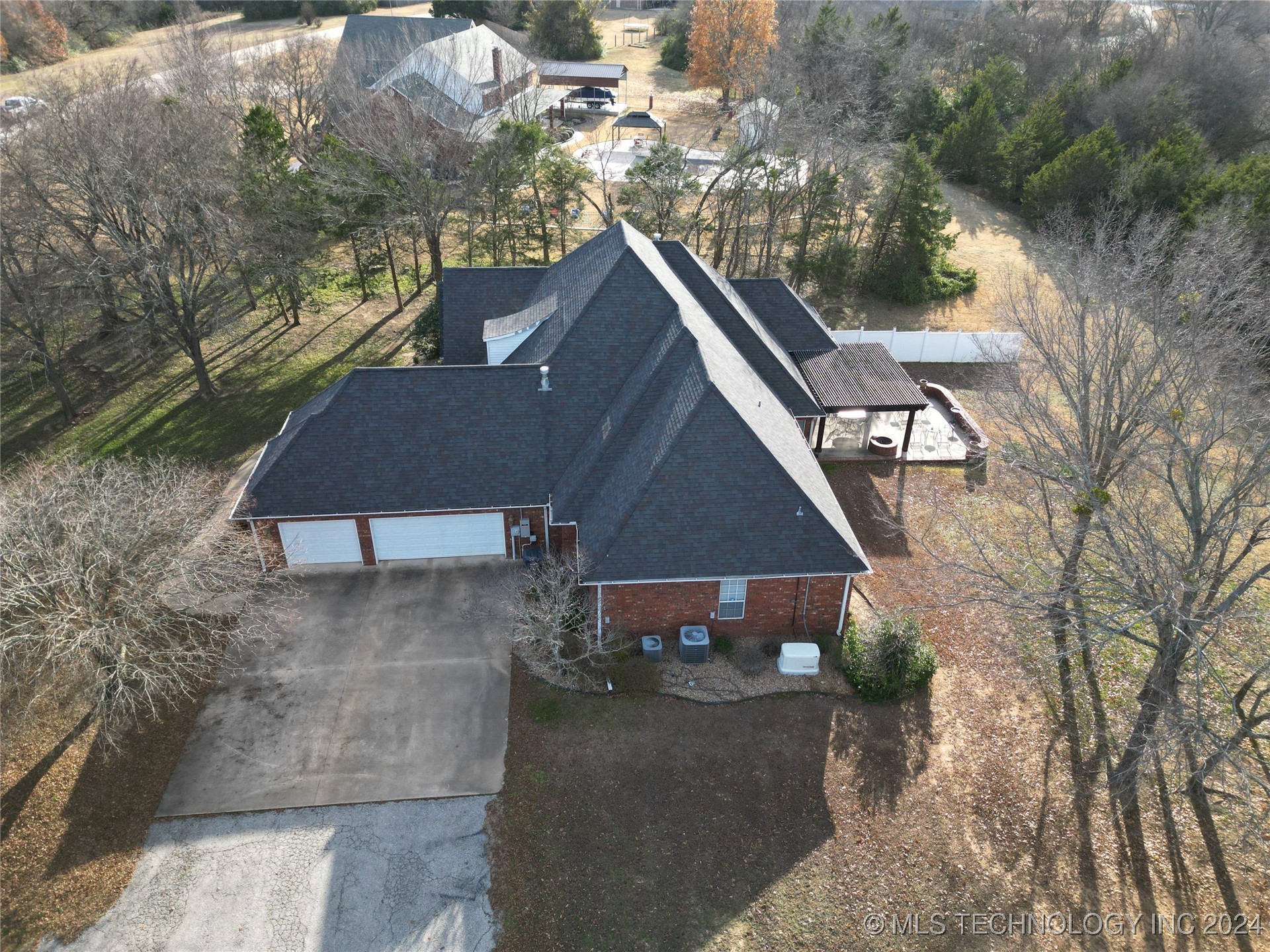 331 Wildflower Place Property Photo 39