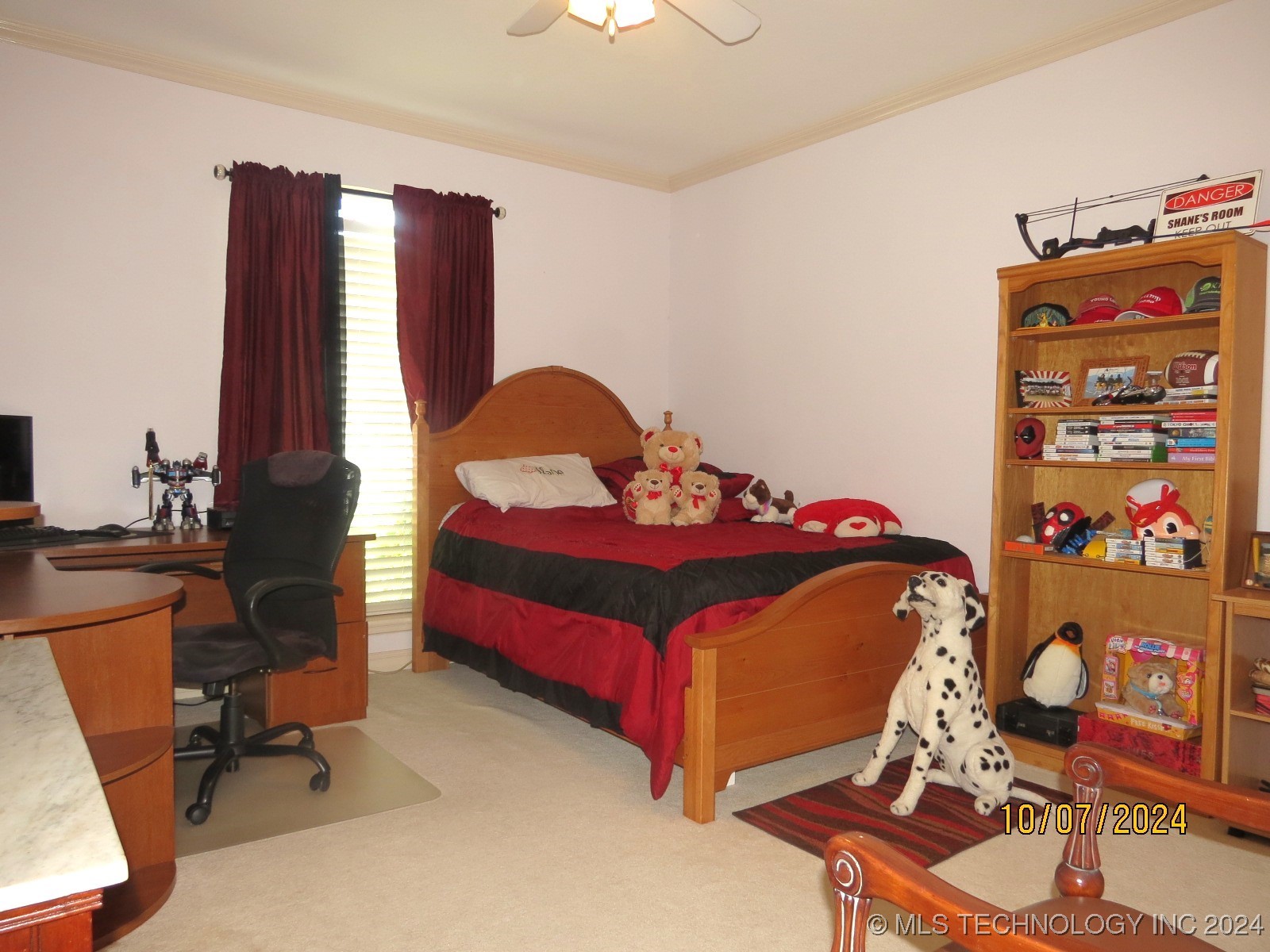 2111 Country Springs Street Property Photo 25