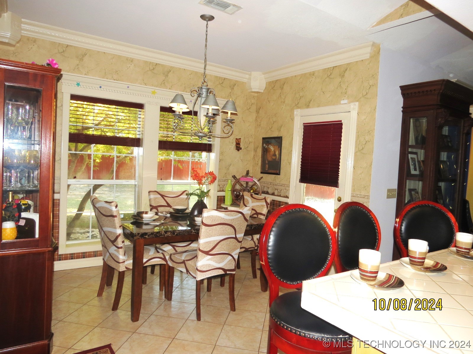 2111 Country Springs Street Property Photo 30