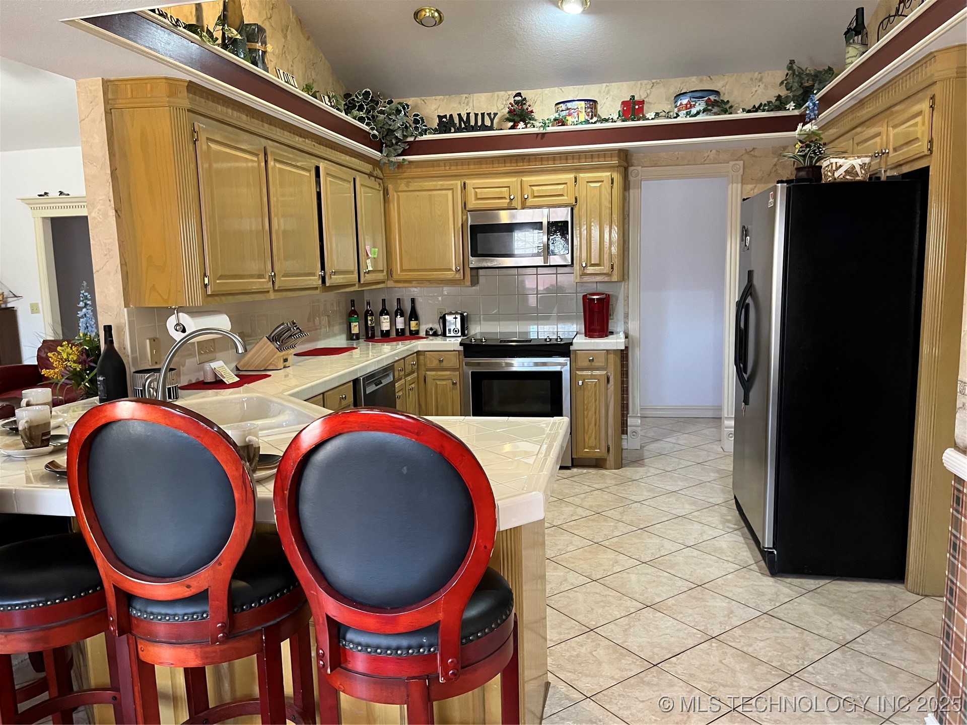 2111 Country Springs Street Property Photo 36