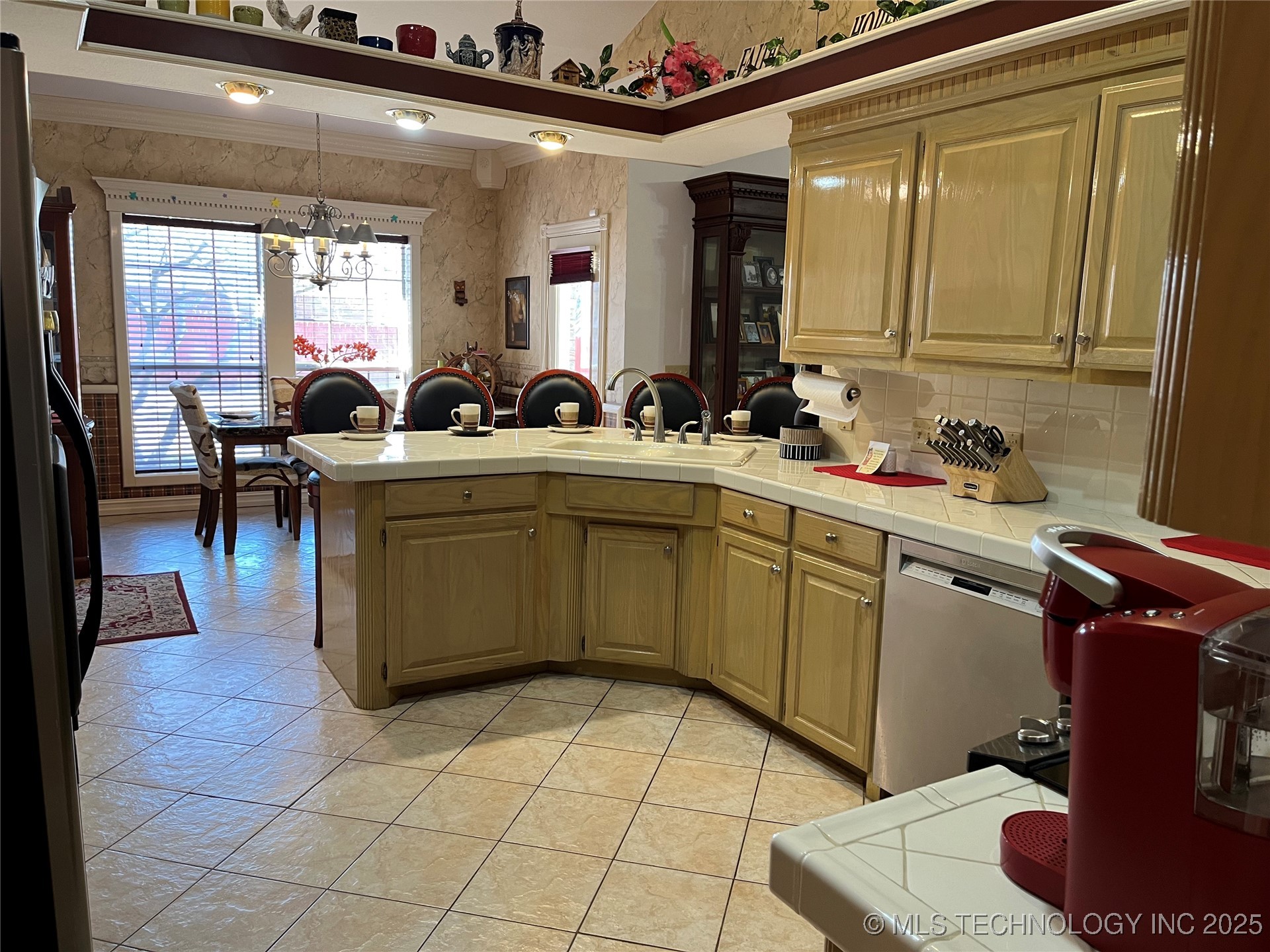2111 Country Springs Street Property Photo 37