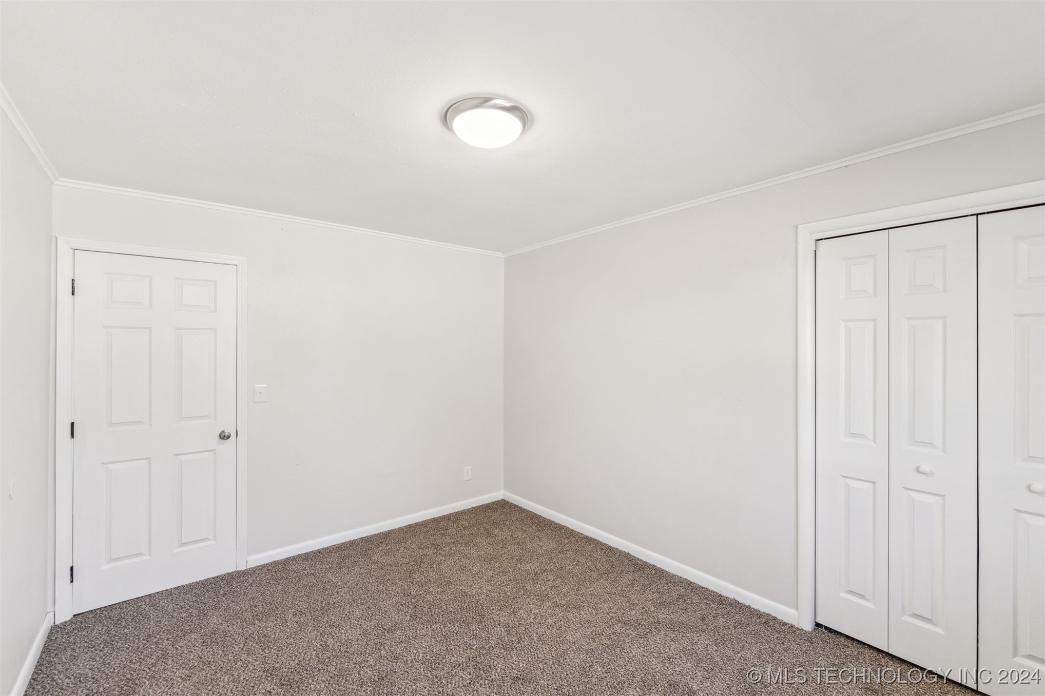 805 Se 11th Street Property Photo 16