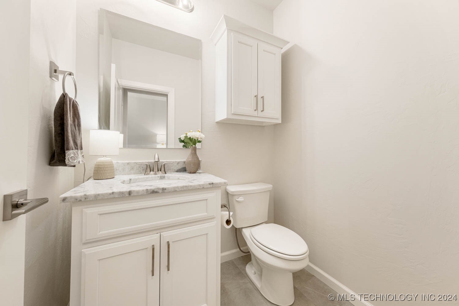 6601 S Fir Avenue Property Photo 11