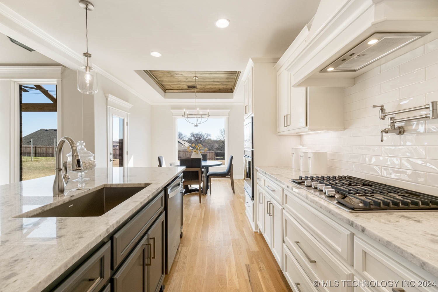 6601 S Fir Avenue Property Photo 16