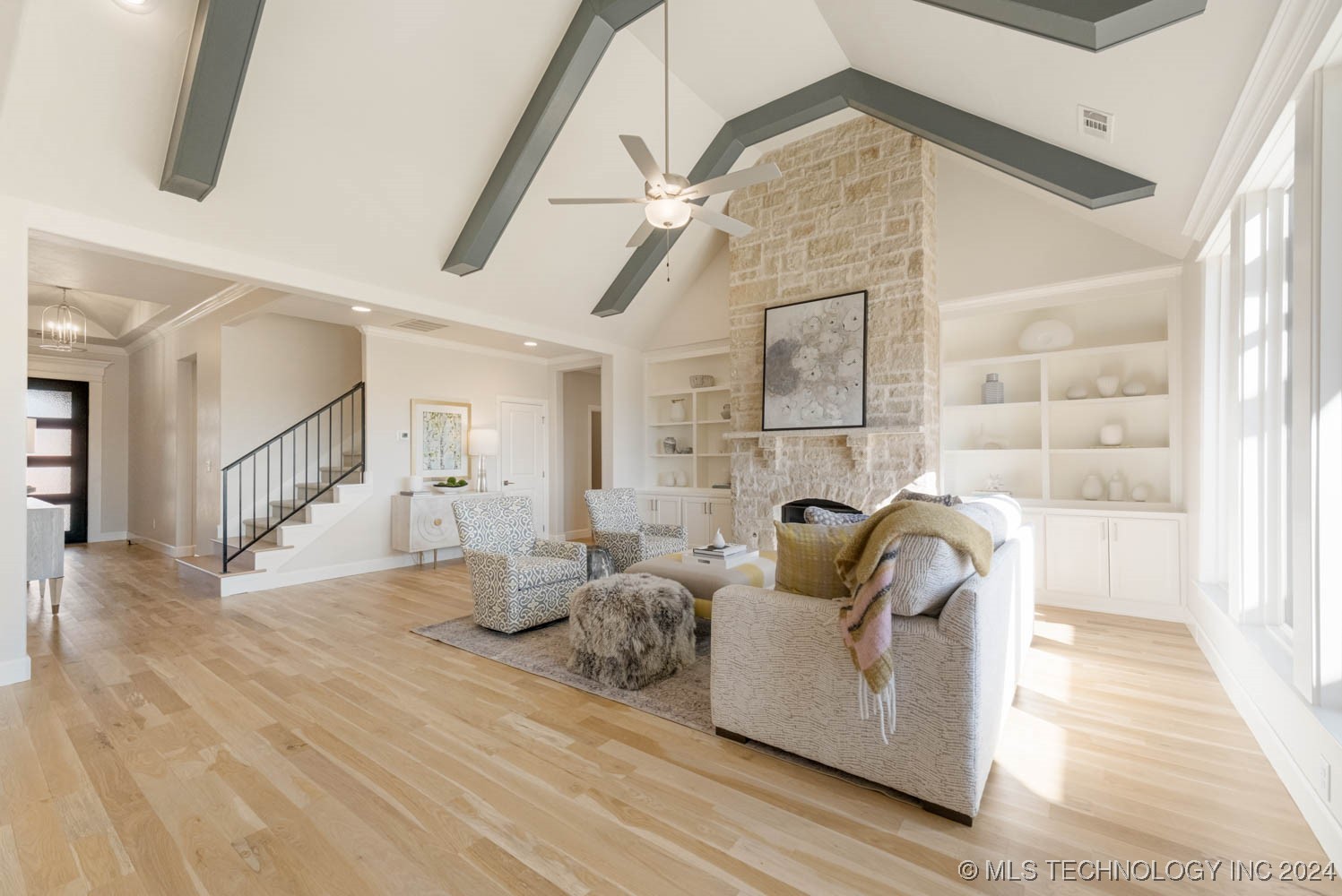 6601 S Fir Avenue Property Photo 19