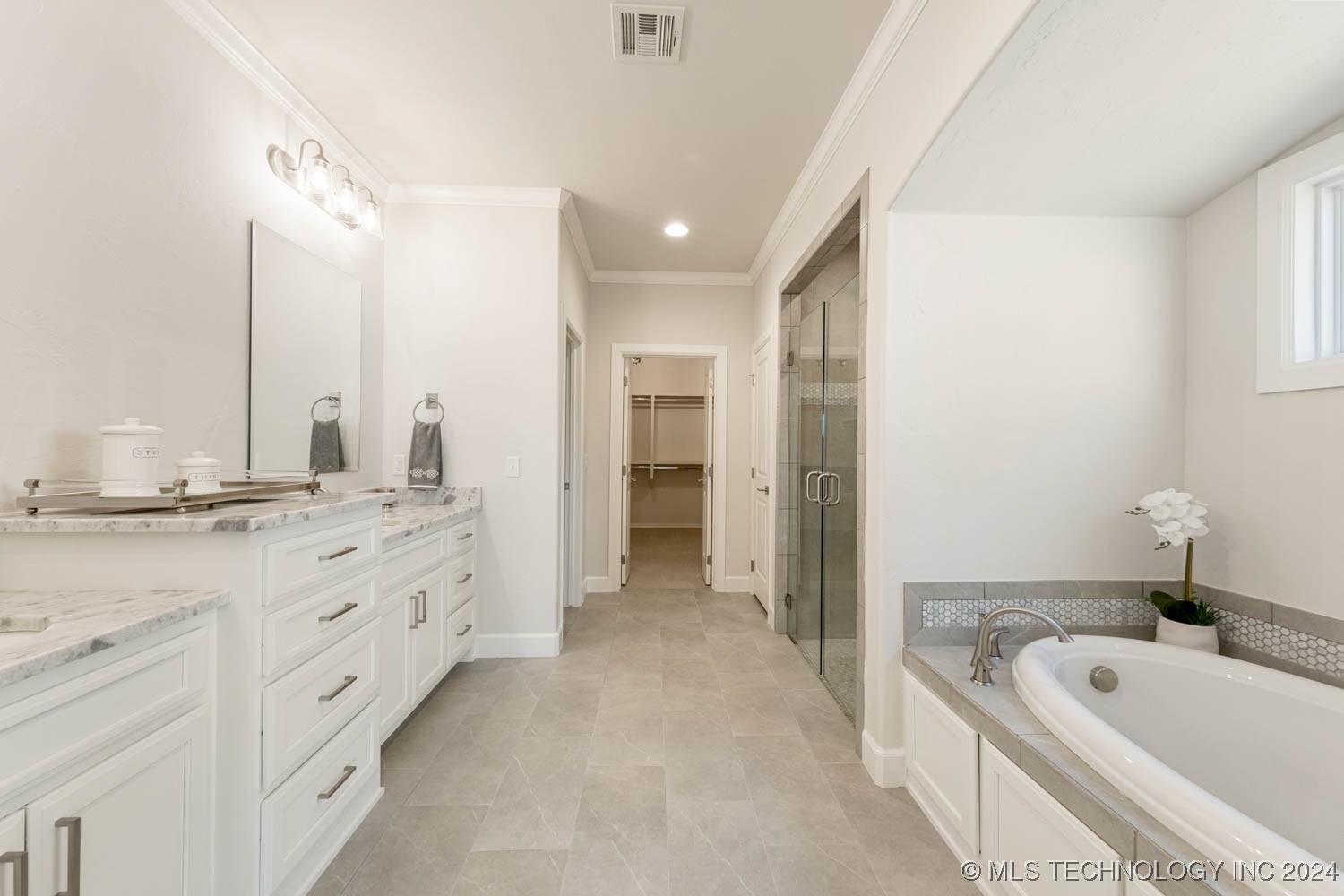 6601 S Fir Avenue Property Photo 23