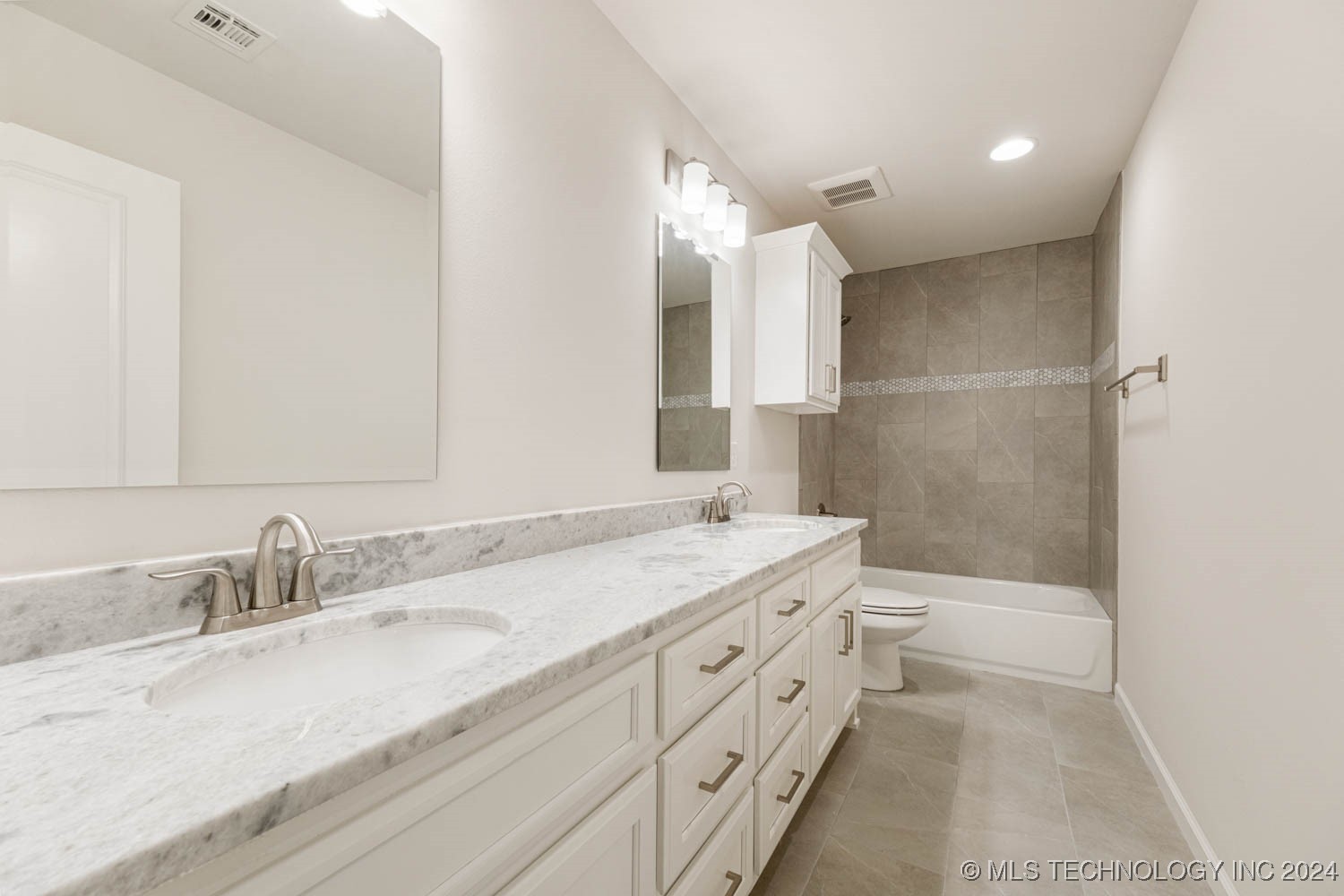 6601 S Fir Avenue Property Photo 34