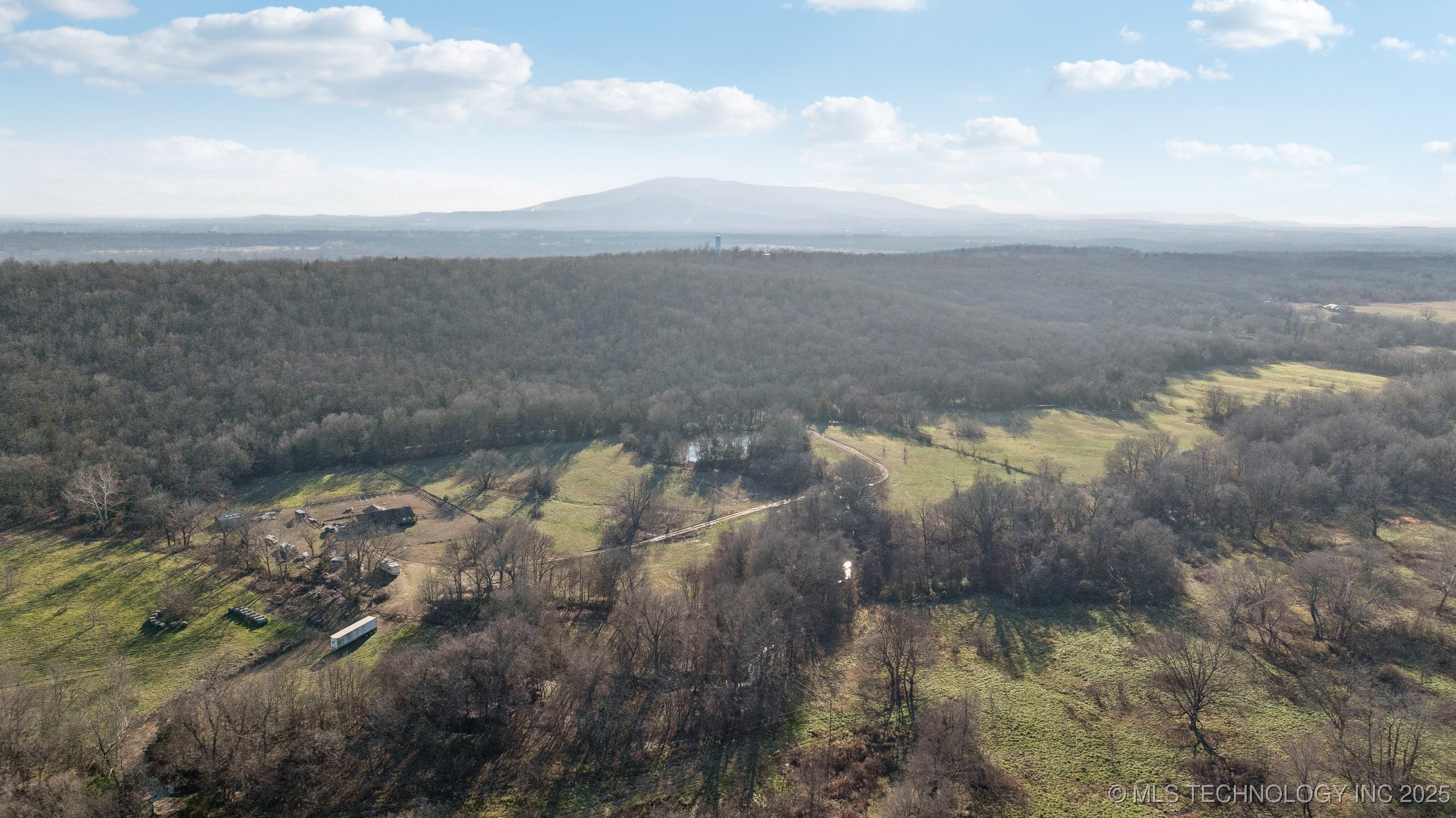 19357 Poker Bend Road Property Photo 23