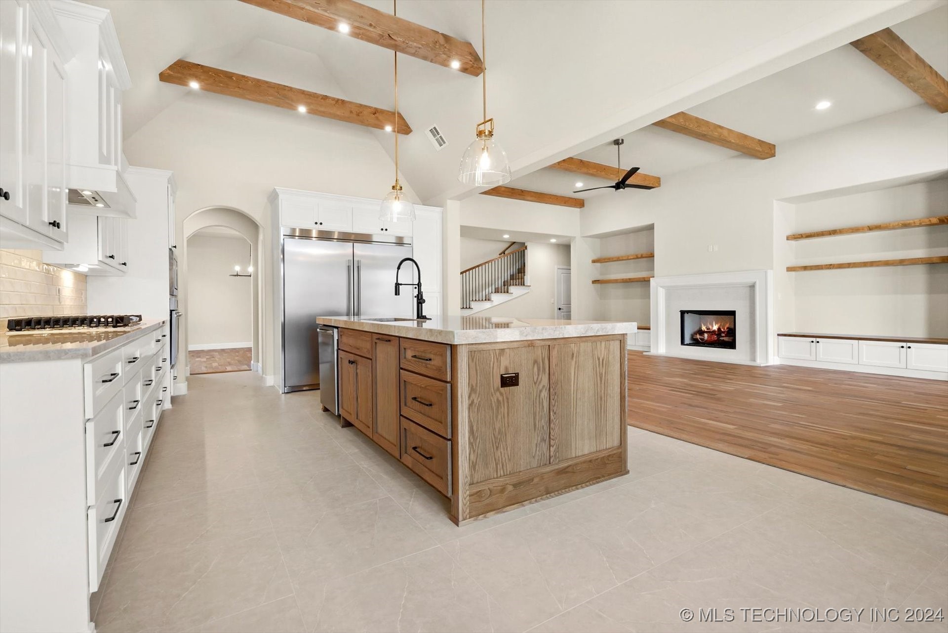 4466 S 173 East Avenue E Property Photo 14