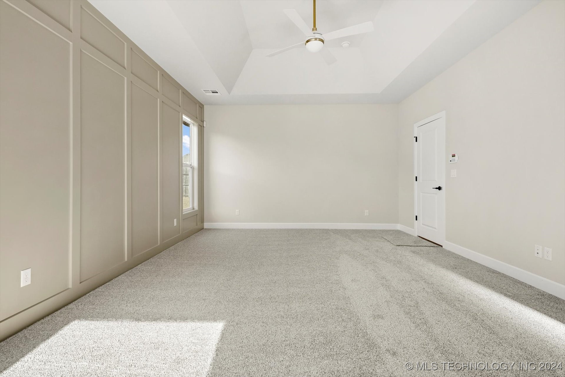 4466 S 173 East Avenue E Property Photo 22